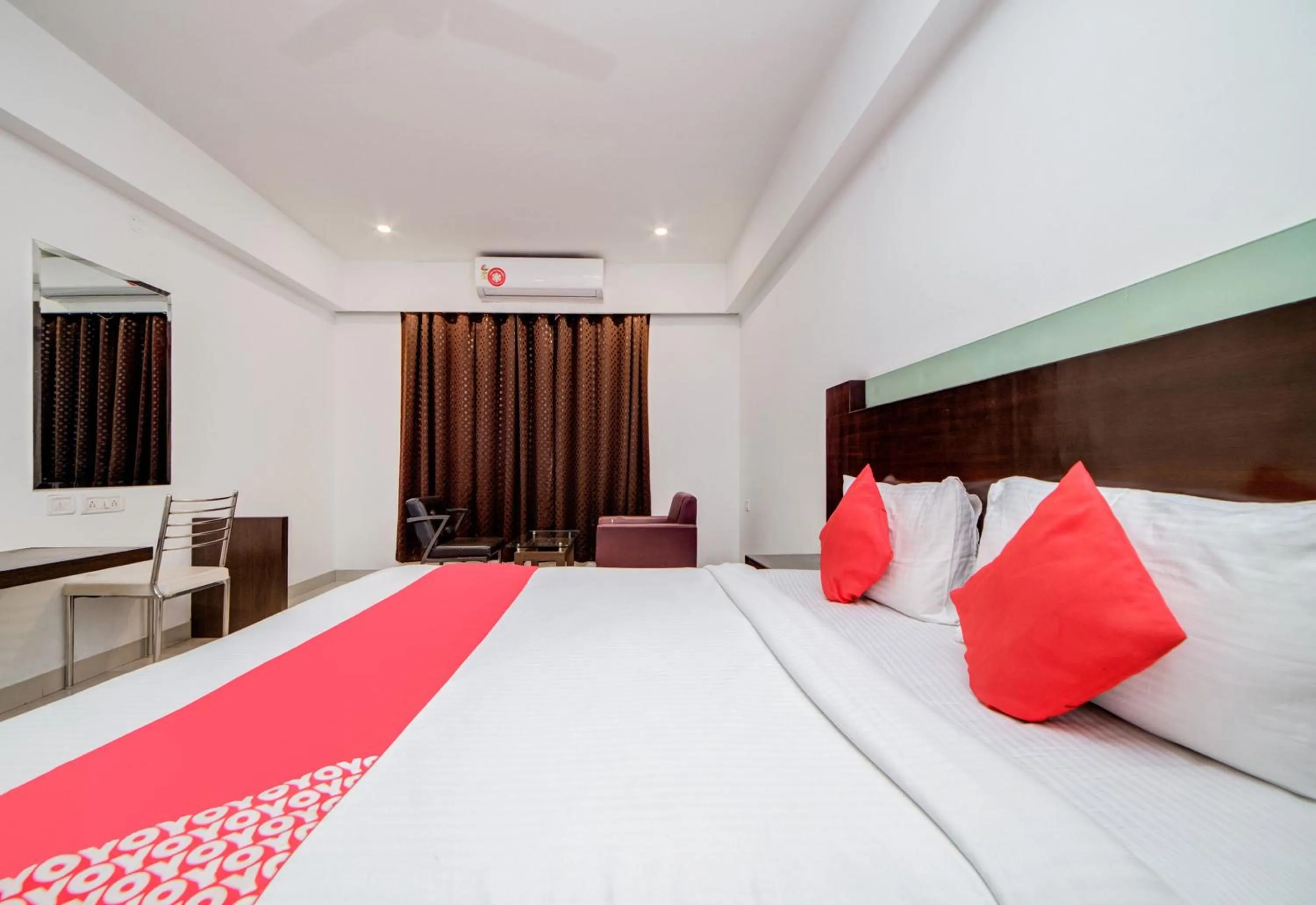 Bedroom, Bed in Hotel O Kachiguda Railway Station