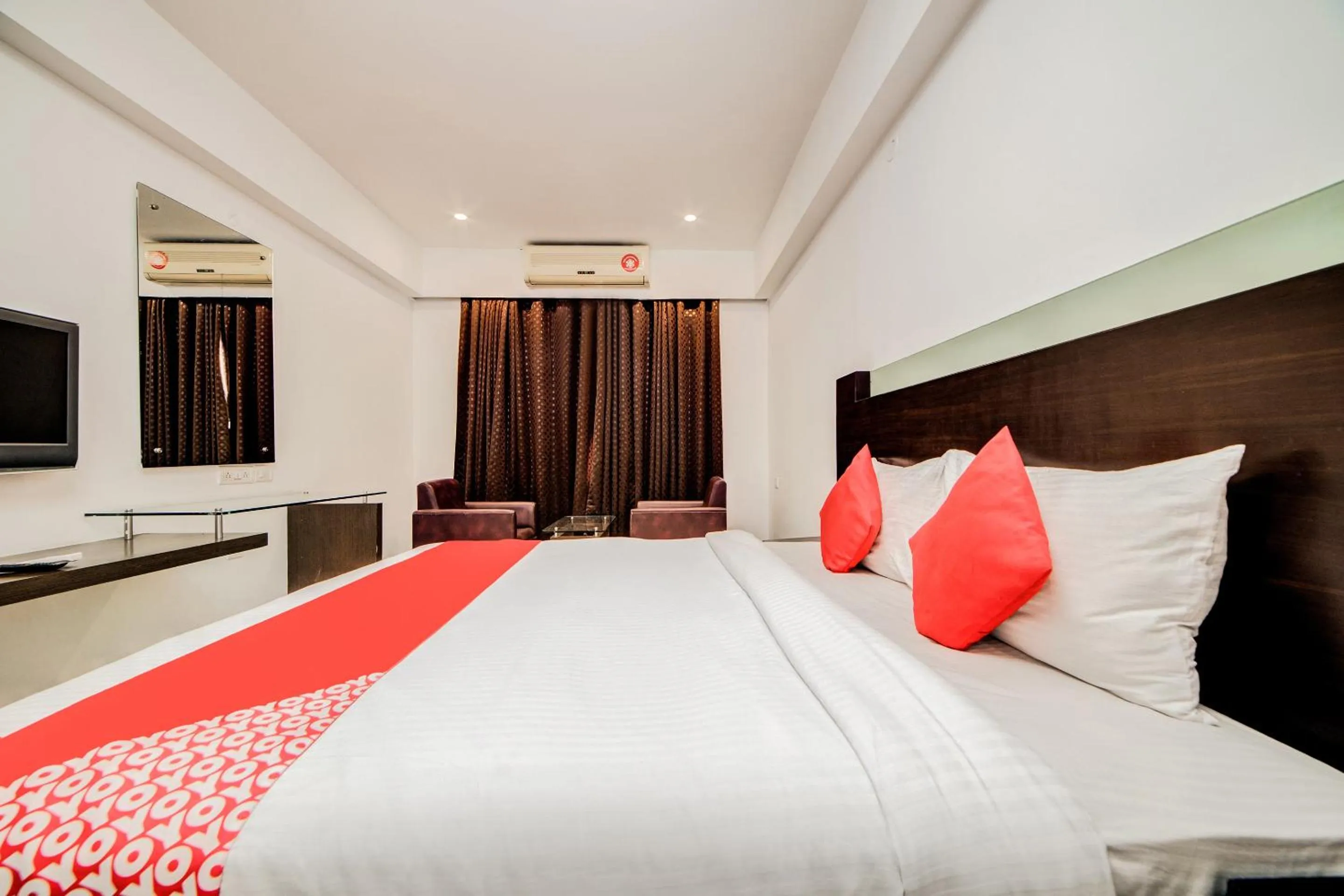 Bedroom, Bed in Hotel O Kachiguda Railway Station