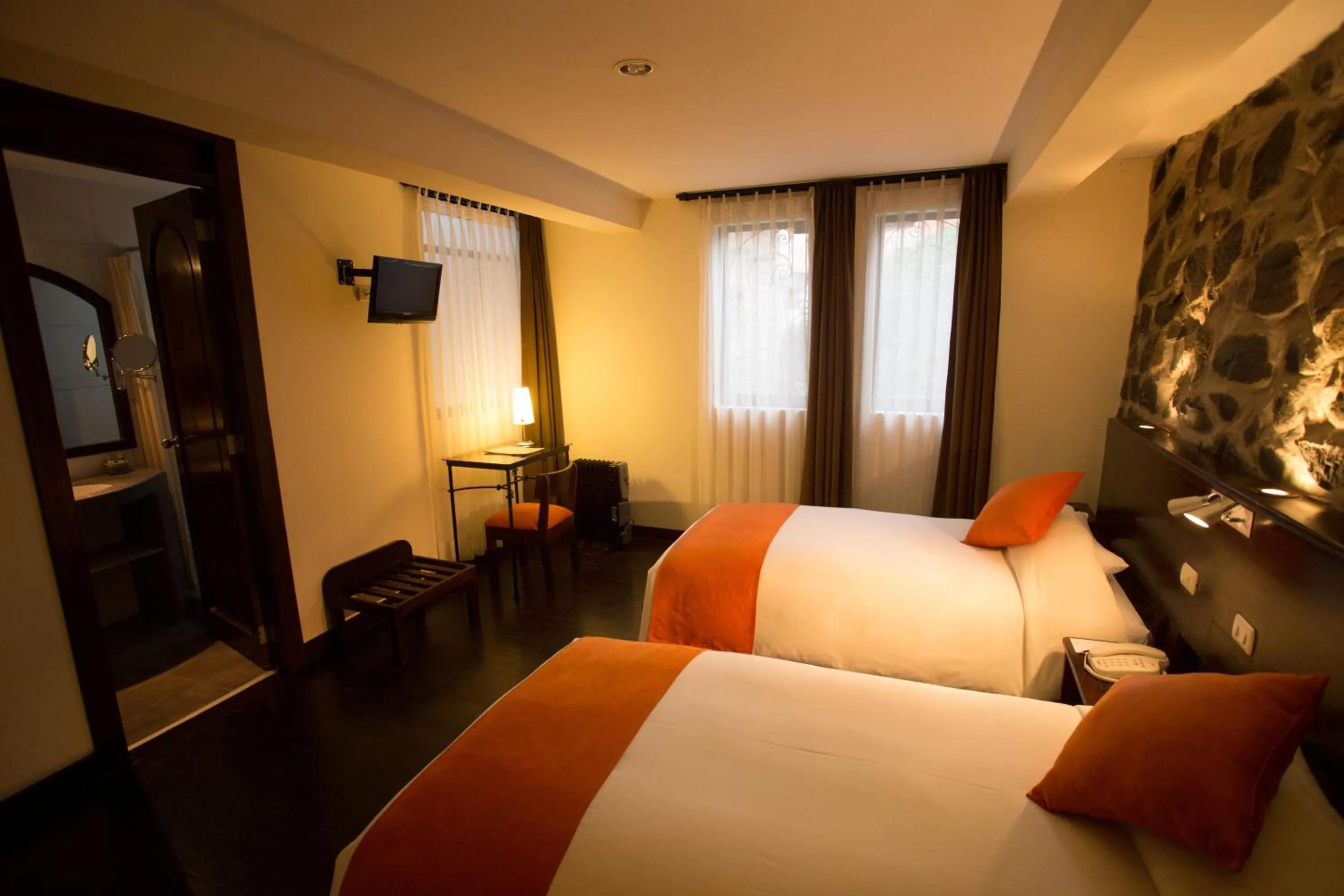 Photo of the whole room, Bed in Hotel Encantada Casa Boutique Spa