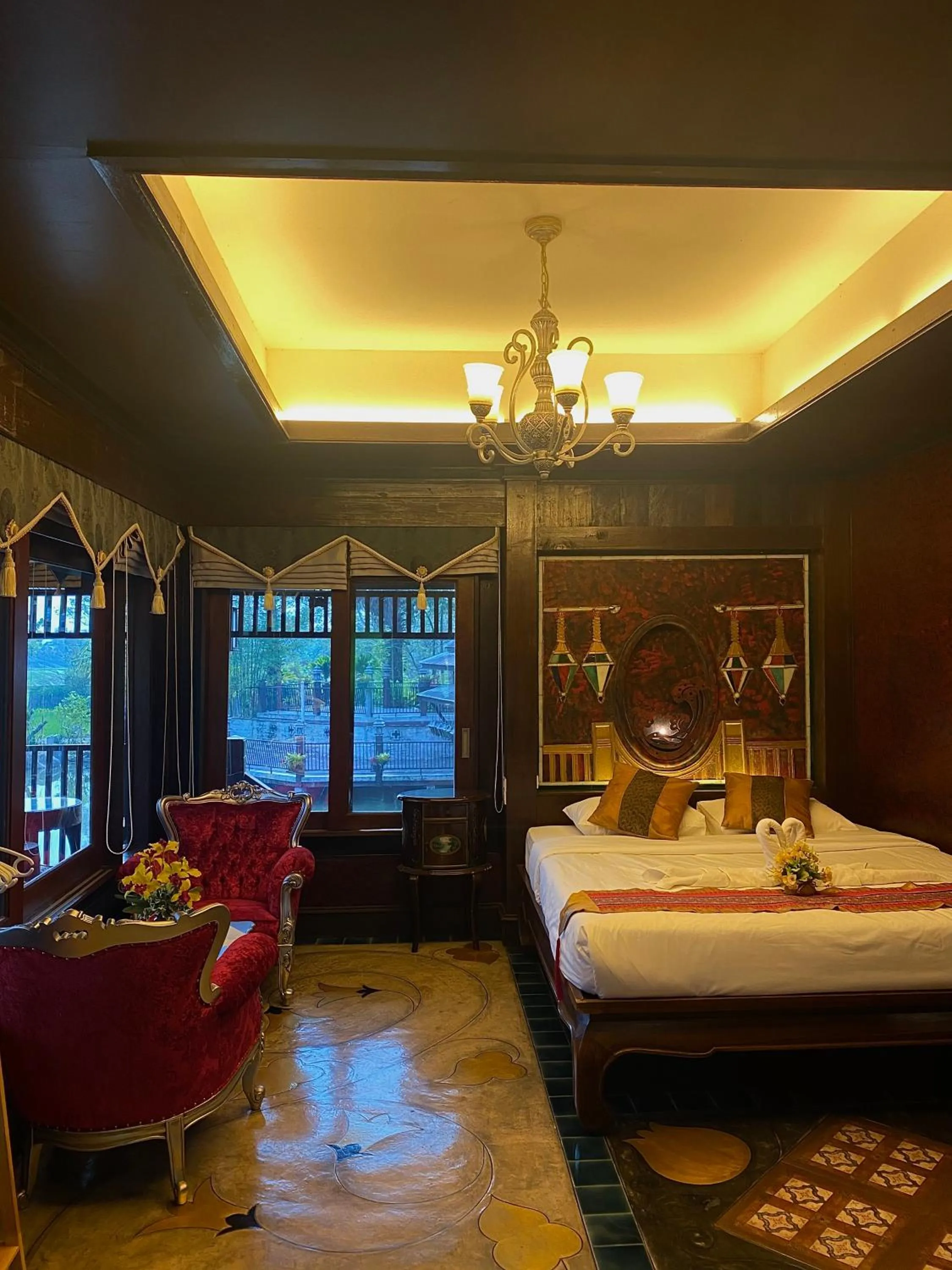 Bed in Bantunglom Resort