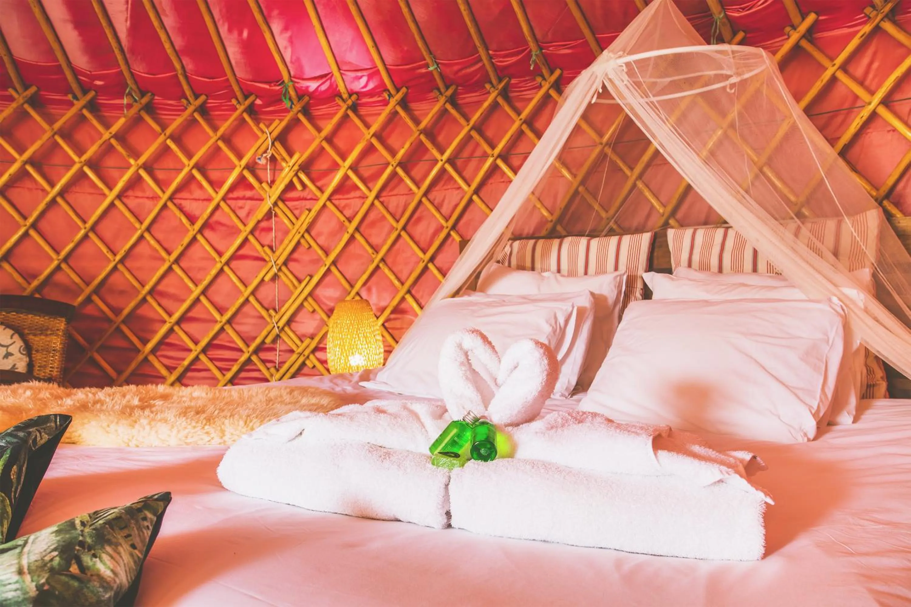 Bed in Finca De Arrieta Village - Yurts and Stone Cottages - Shared Pool - Walking distance to Arrieta Beach - Off Grid