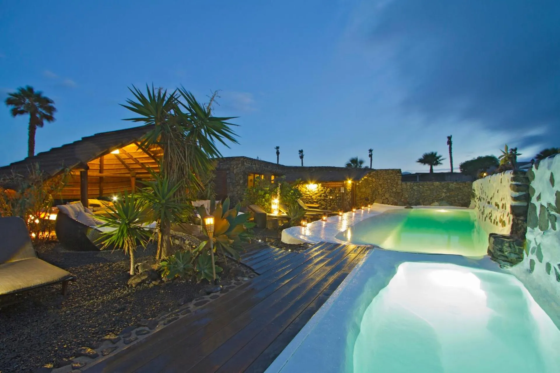 Night in Finca De Arrieta Village - Yurts and Stone Cottages - Shared Pool - Walking distance to Arrieta Beach - Off Grid