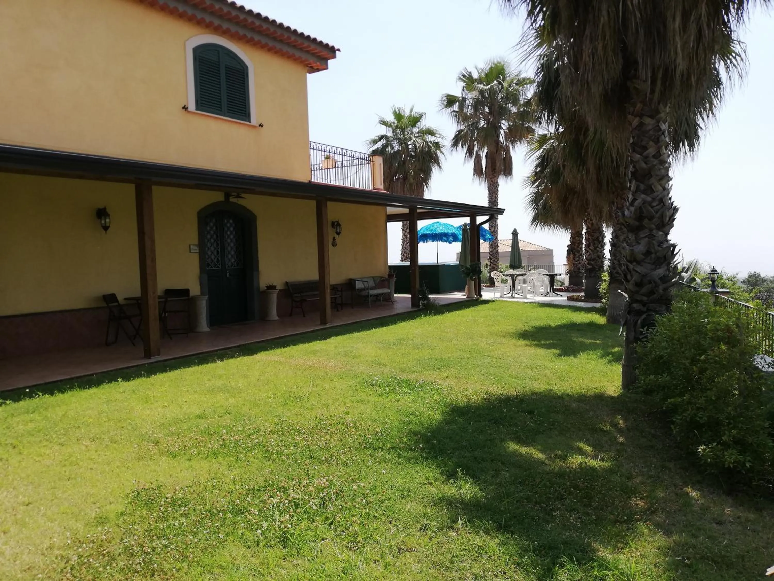 Patio in La Casa del Melograno