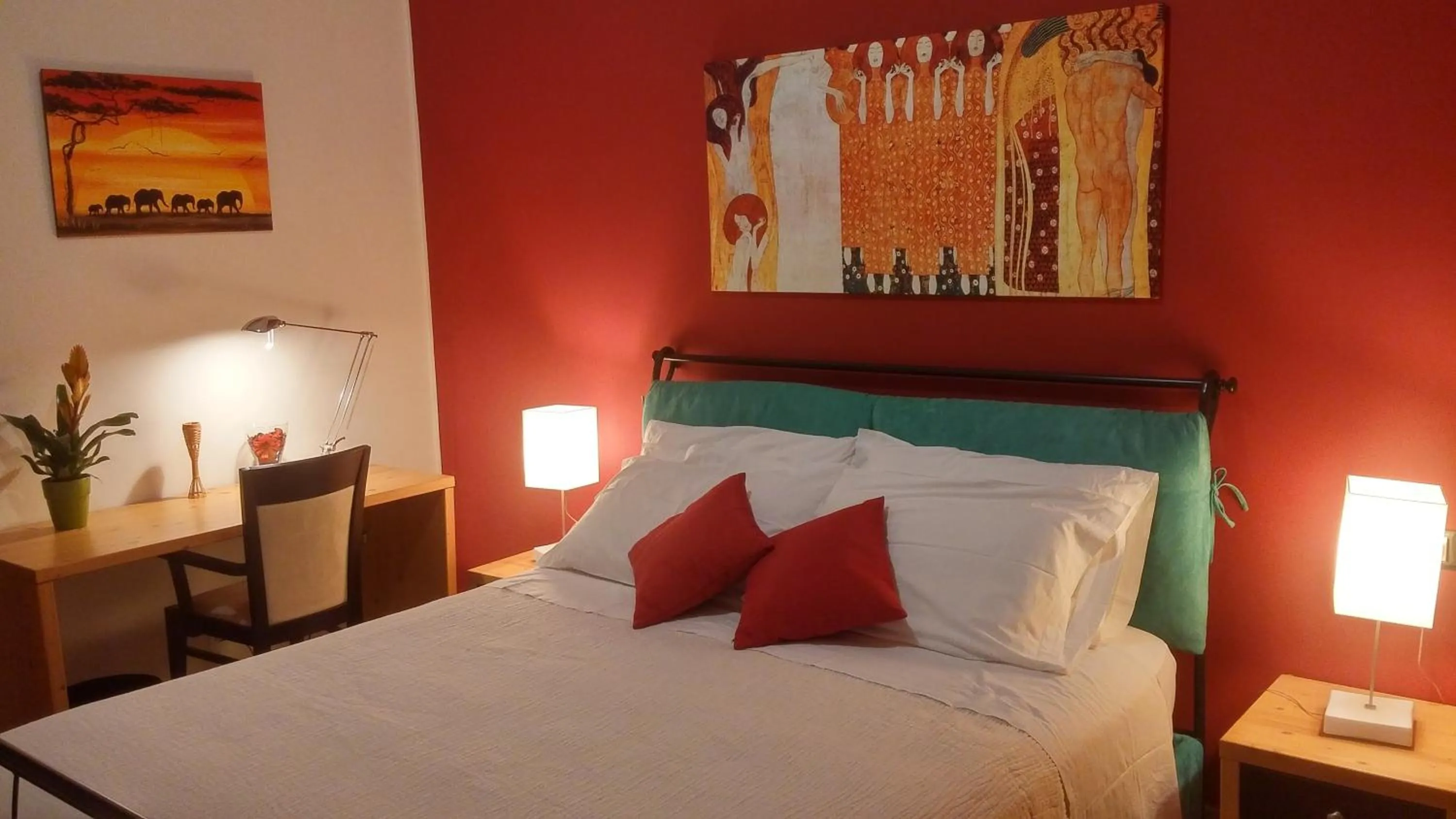 Photo of the whole room, Bed in La Casa del Melograno