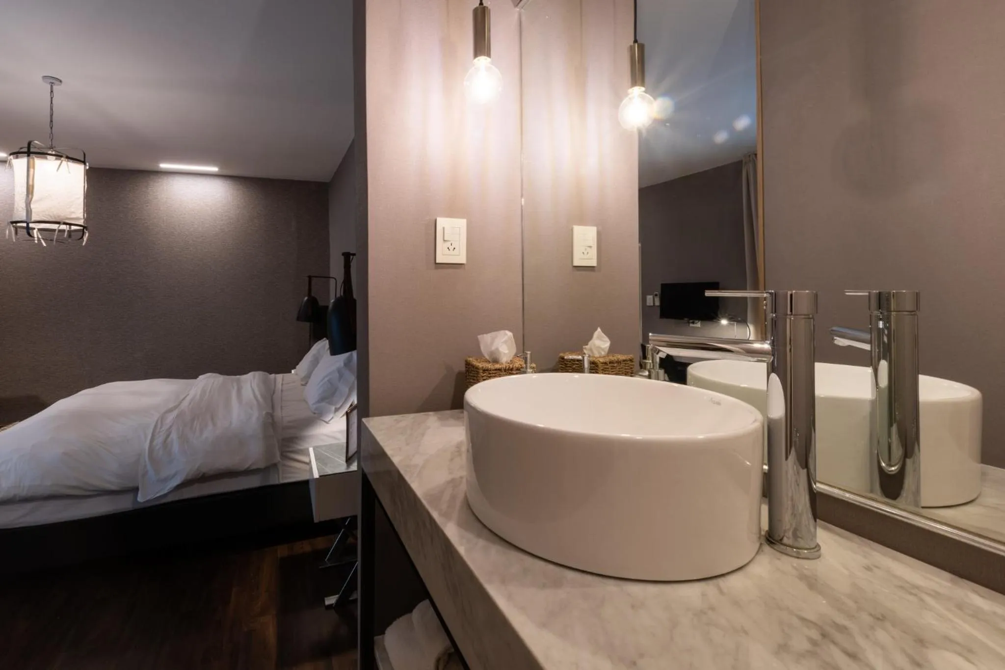 Bathroom, Bed in Azur Hotel & Spa