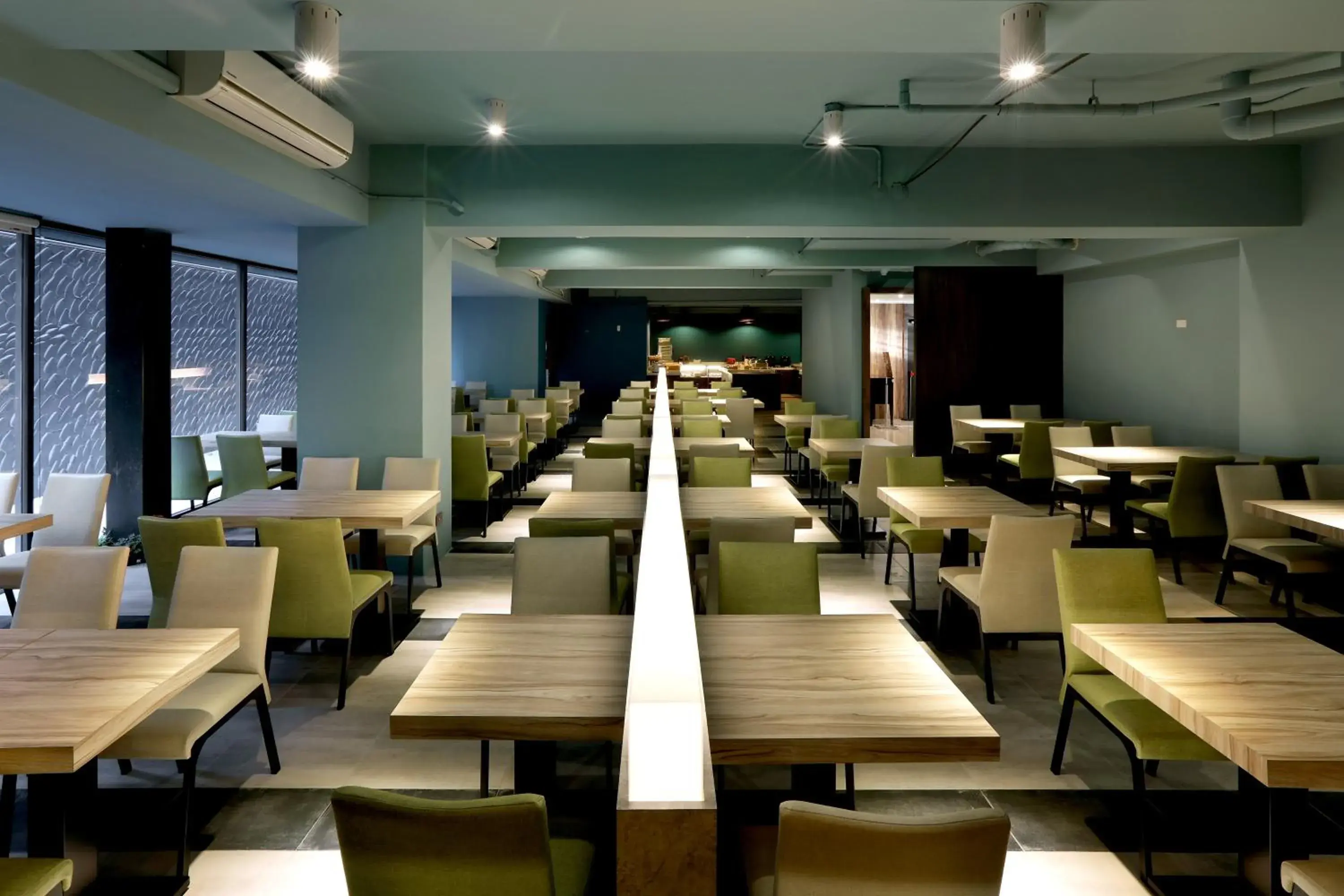 Restaurant/places to eat in Kun Tour Restaurant/places to eat in Kun Tour