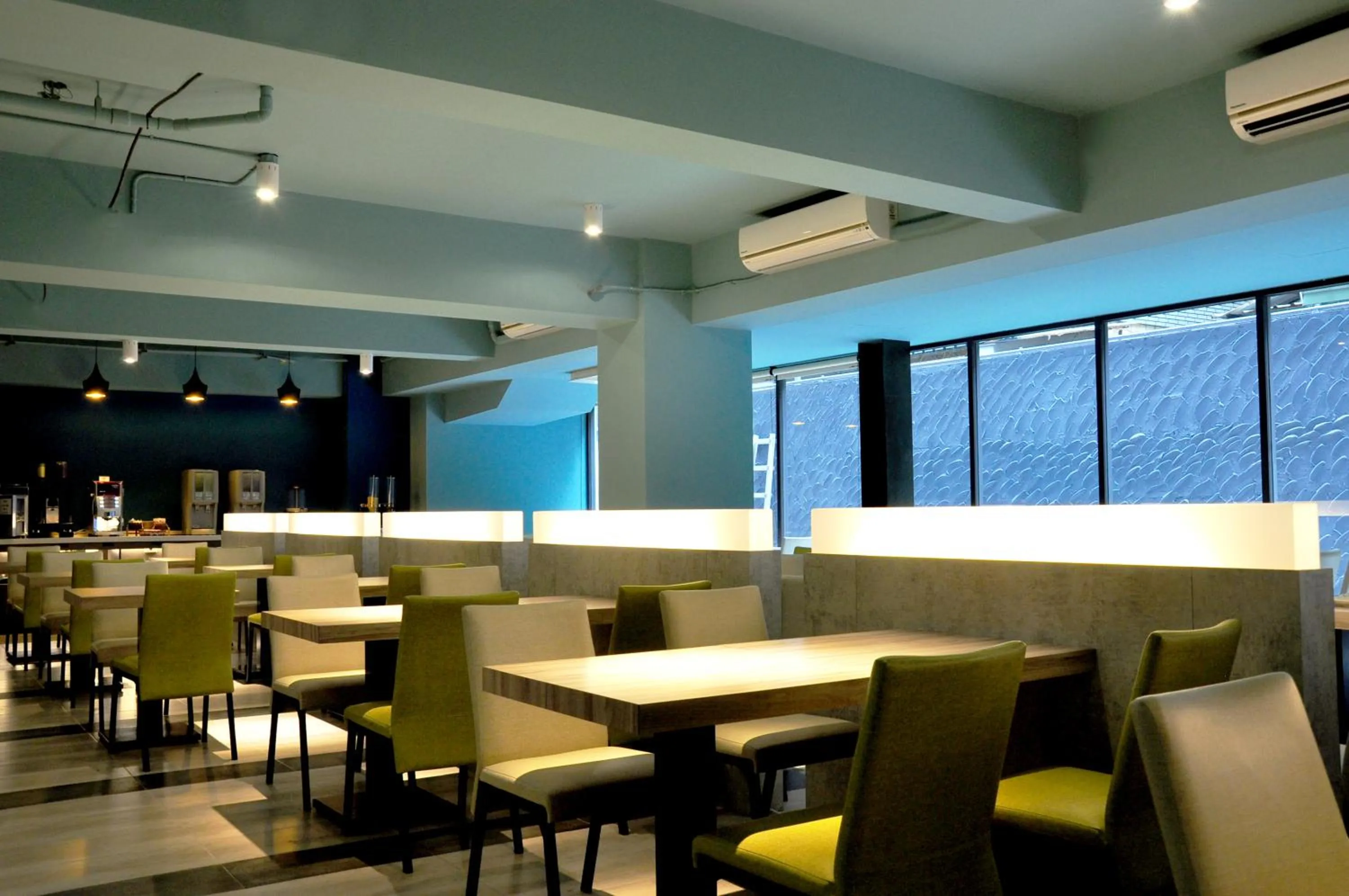 Restaurant/places to eat in Kun Tour