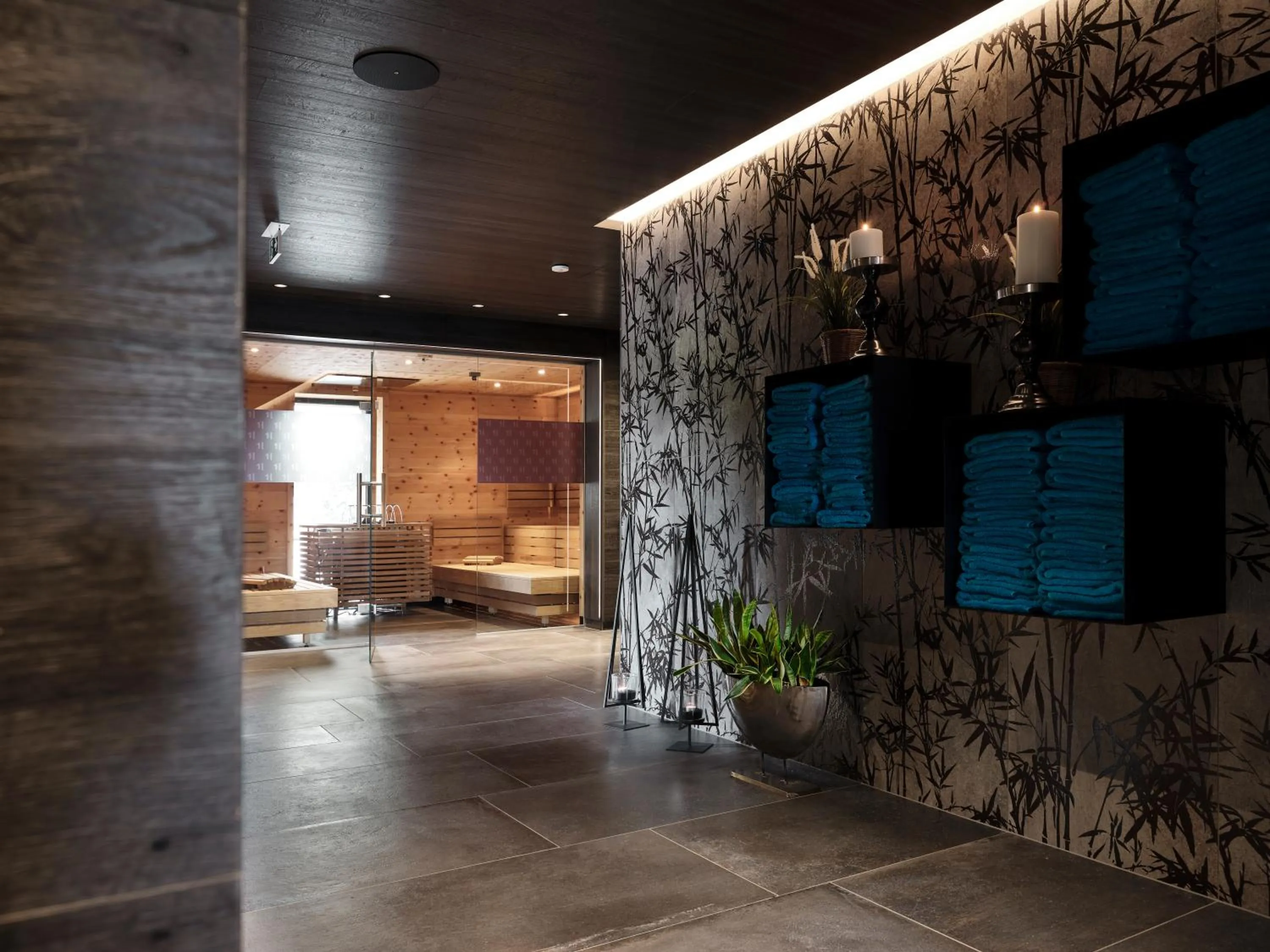 Massage, Bed in Hotel Hasenauer 4 Sterne Superior