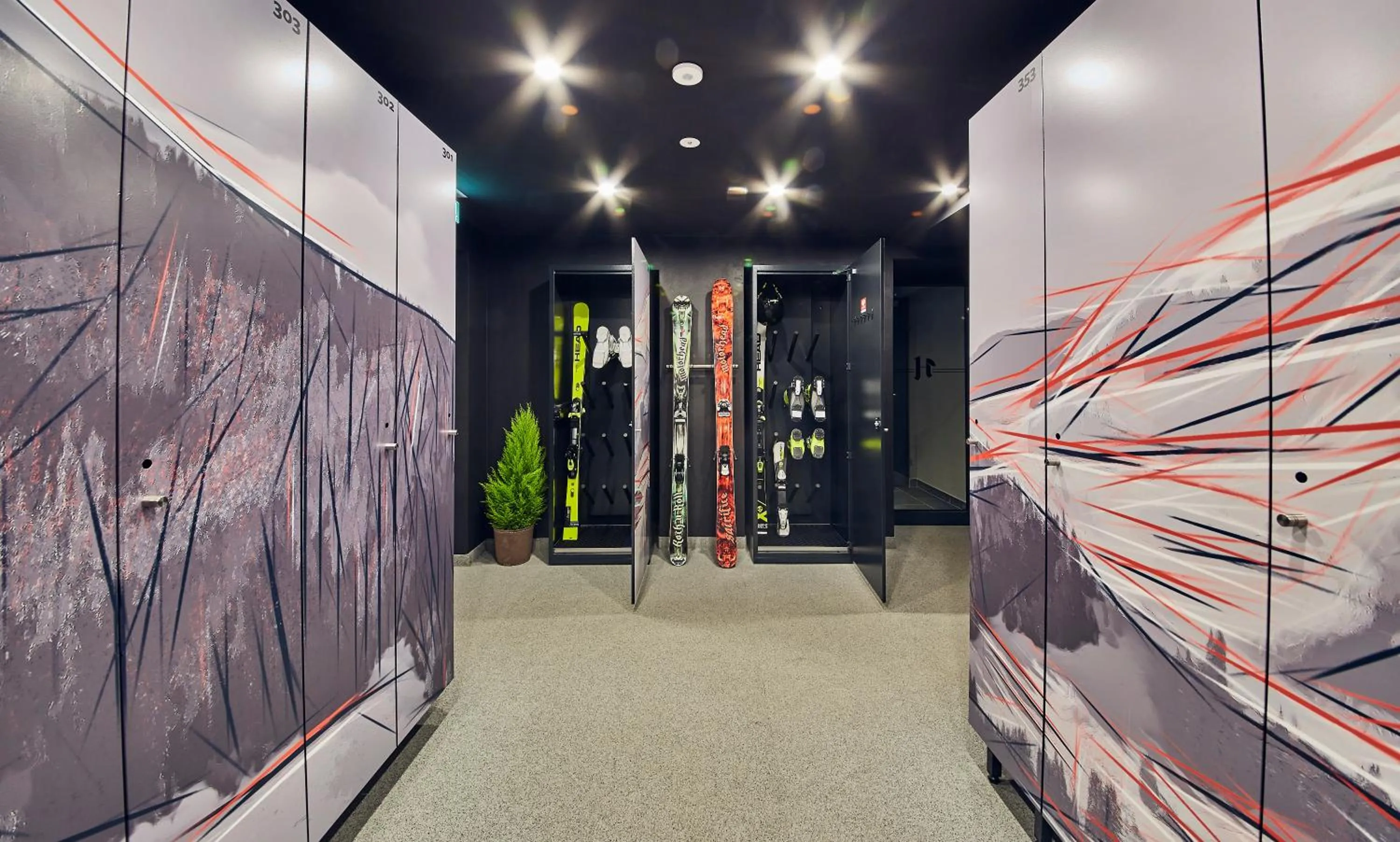 Skiing in Hotel Hasenauer 4 Sterne Superior