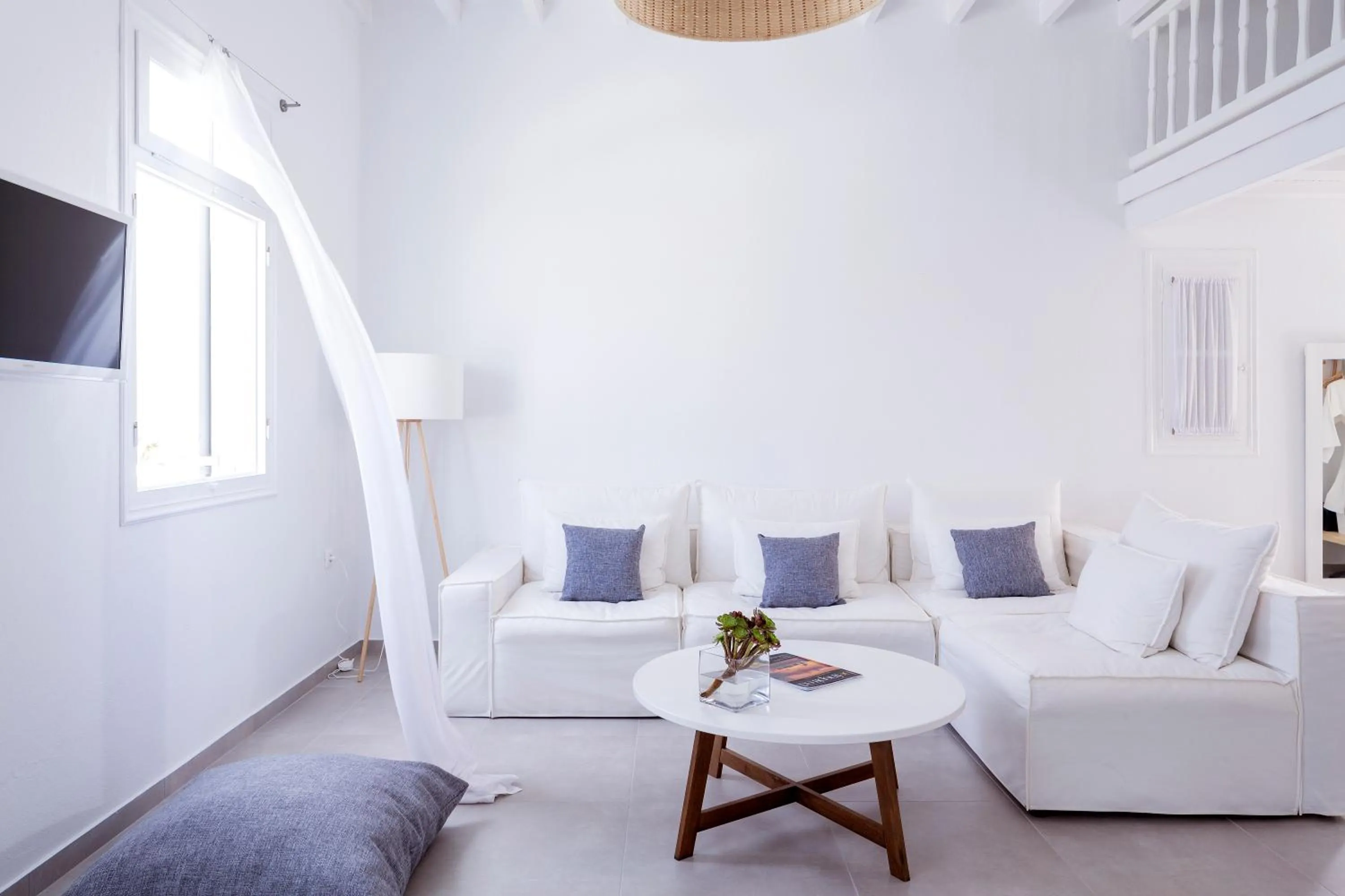 Seating area in Pietra e Mare - Mykonos Moments