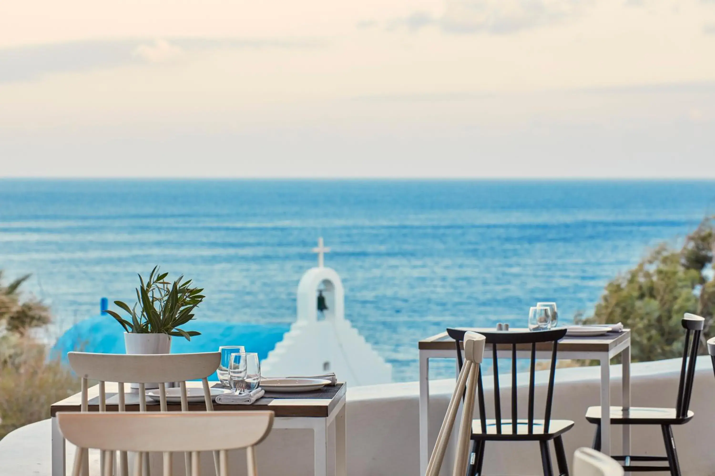 Restaurant/places to eat in Pietra e Mare - Mykonos Moments Restaurant/places to eat in Pietra e Mare - Mykonos Moments