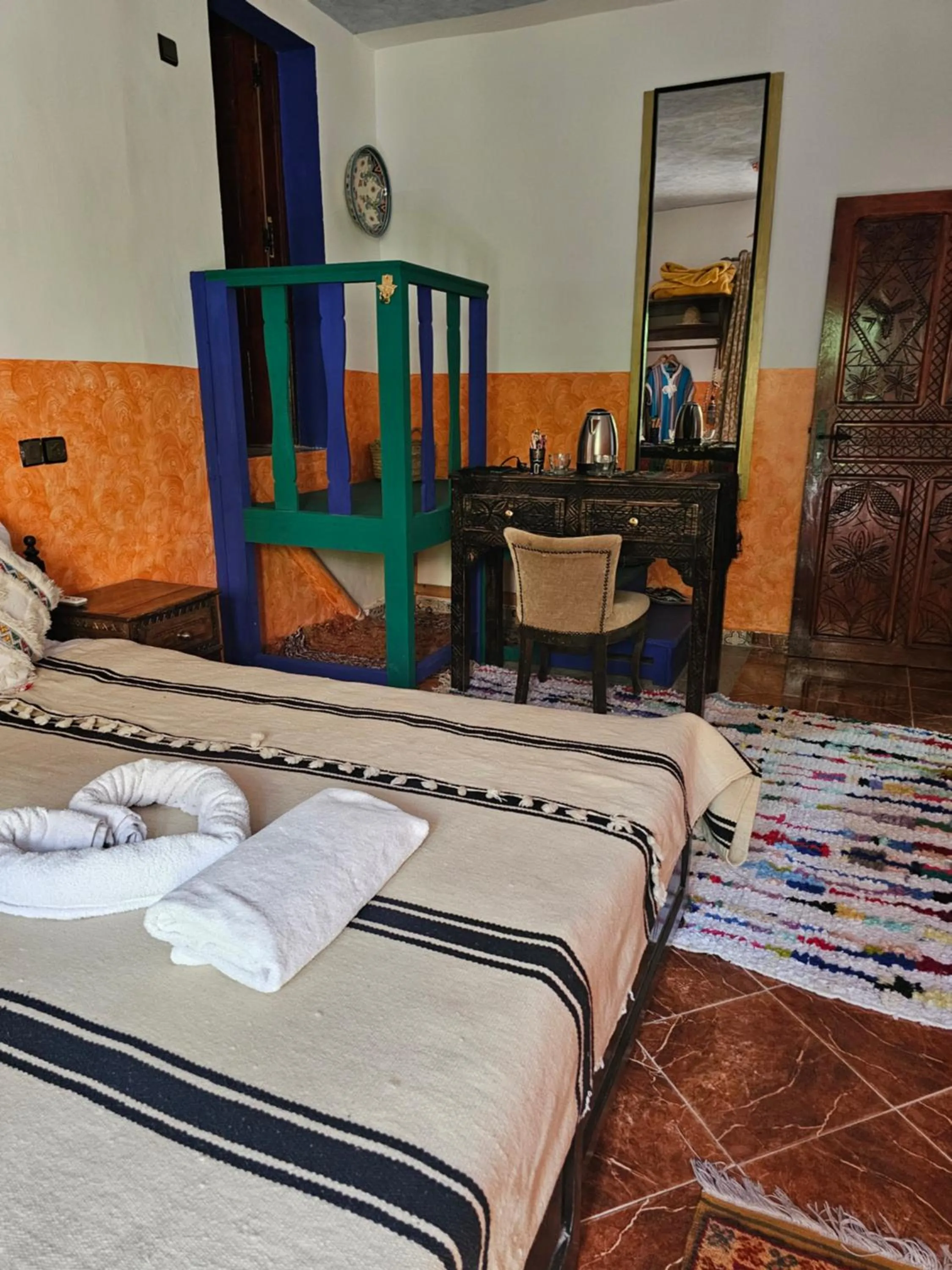 Bed in Riad Oussagou