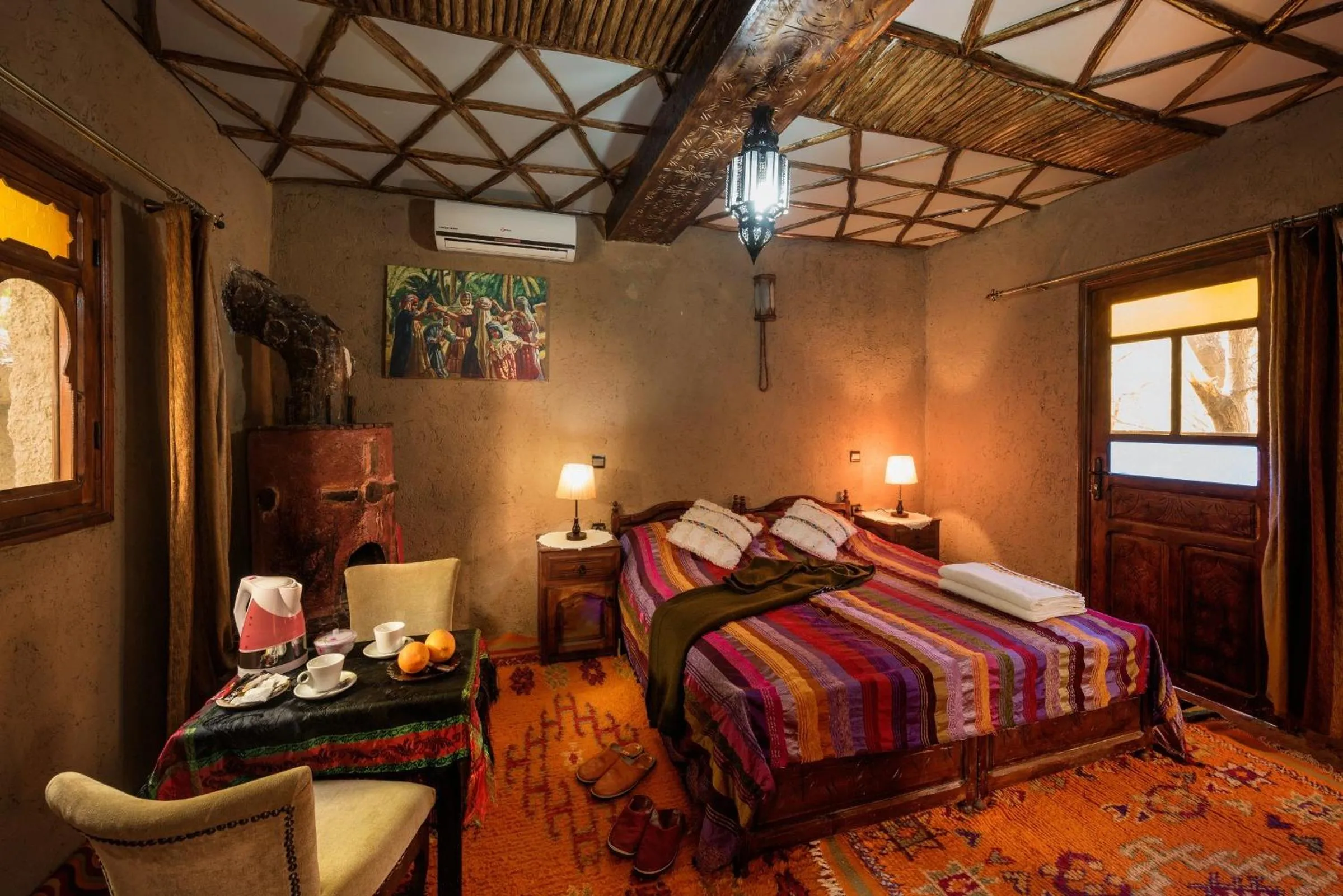 Bed in Riad Oussagou