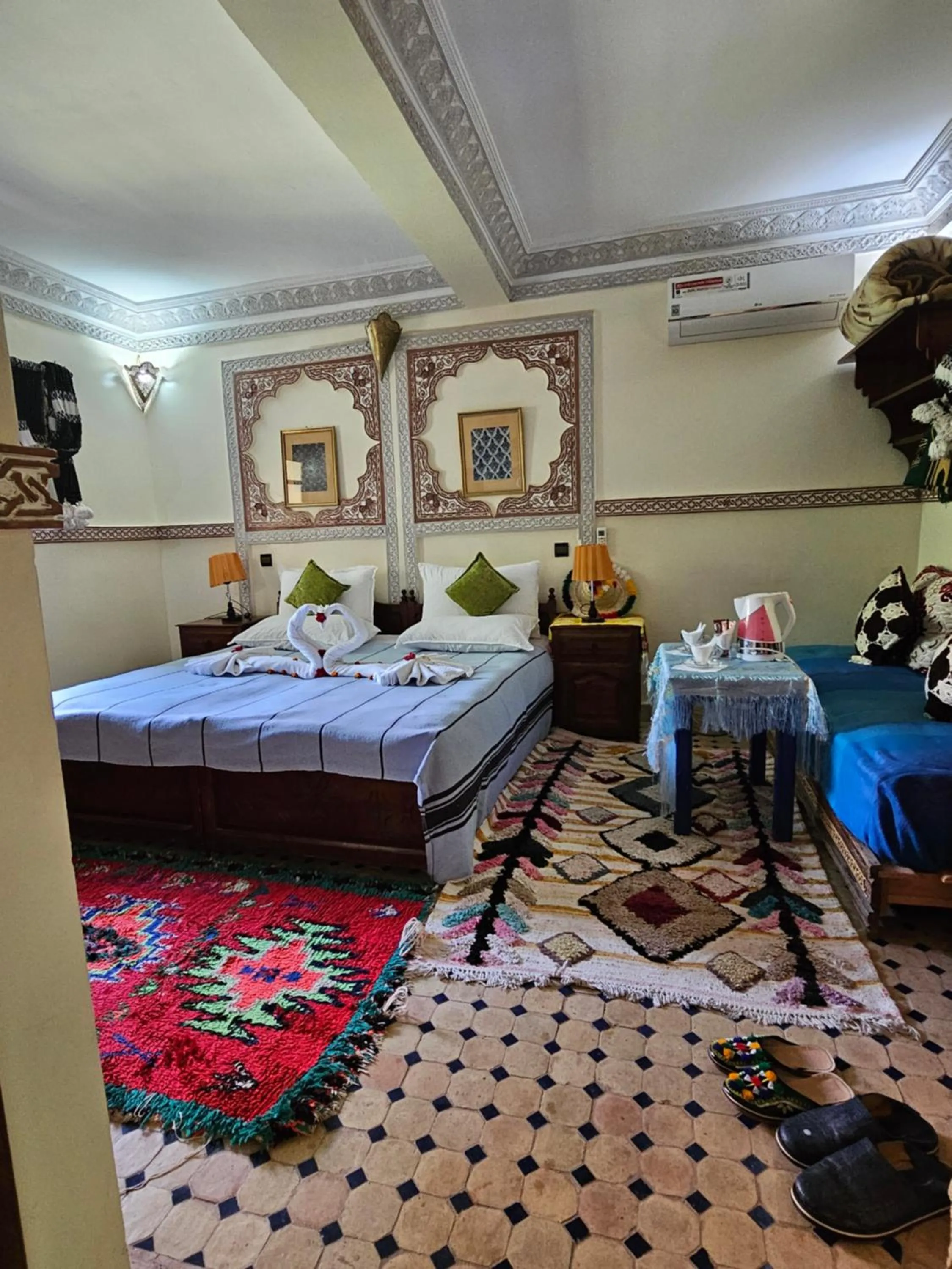 Bed in Riad Oussagou
