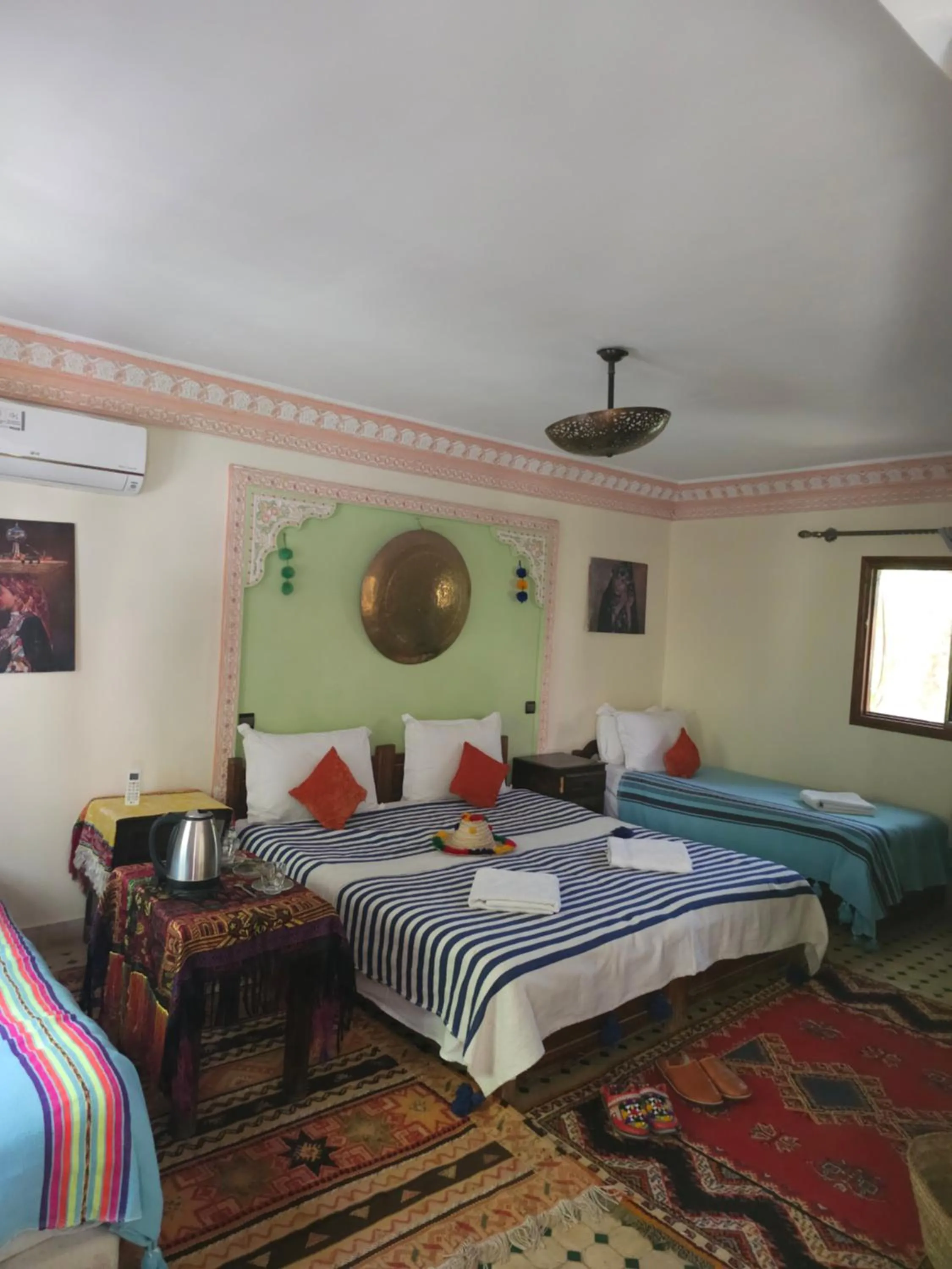 Bed in Riad Oussagou