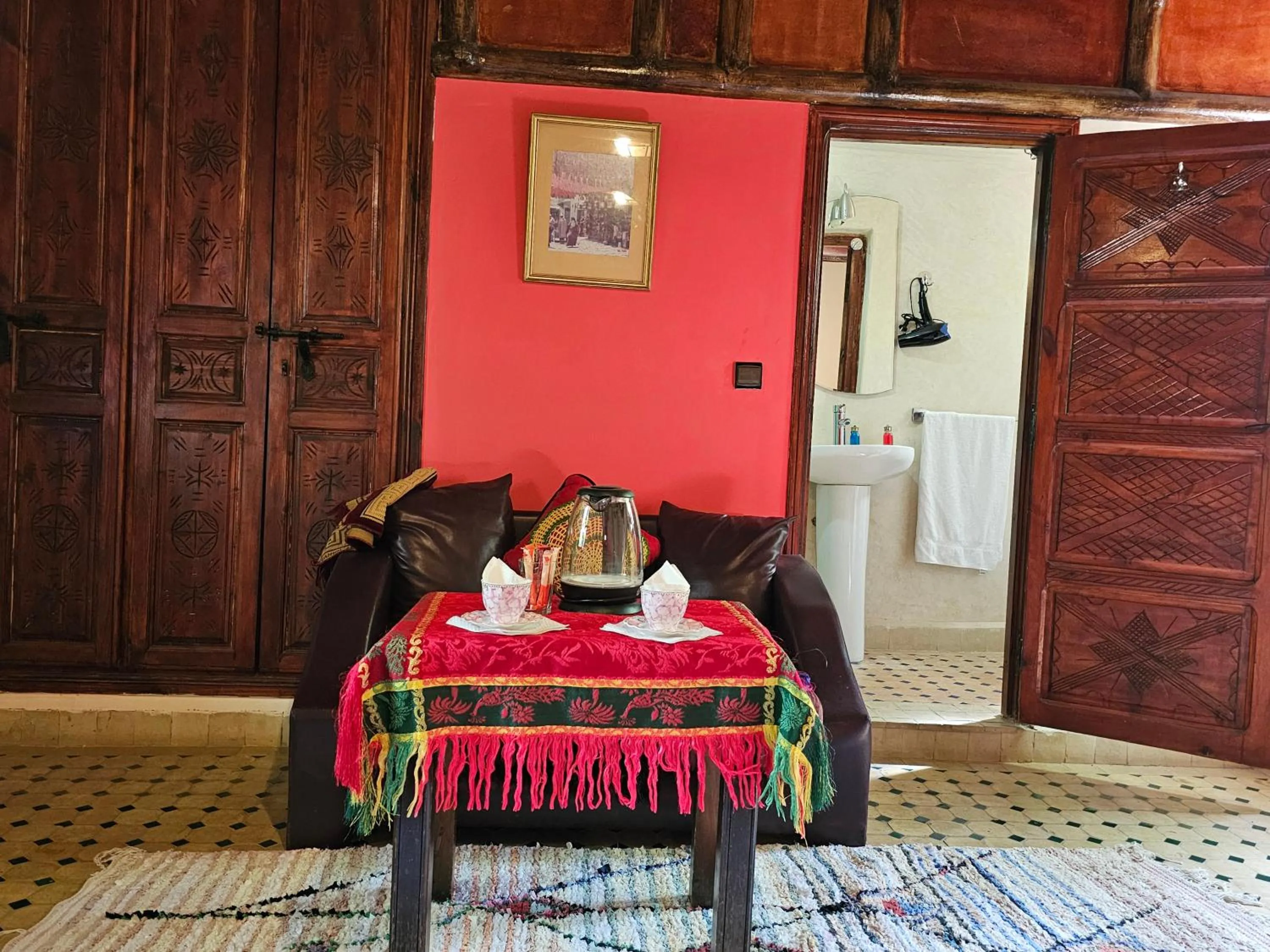 Coffee/tea facilities, Bed in Riad Oussagou