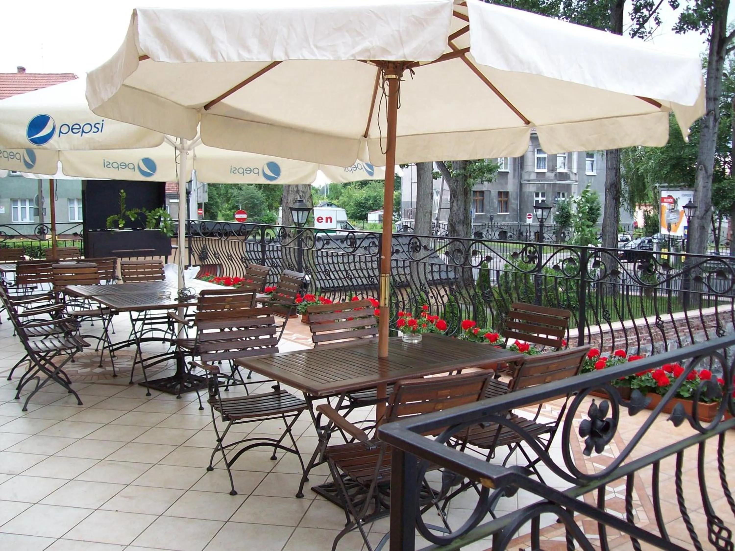 Day in Hotel Bończa