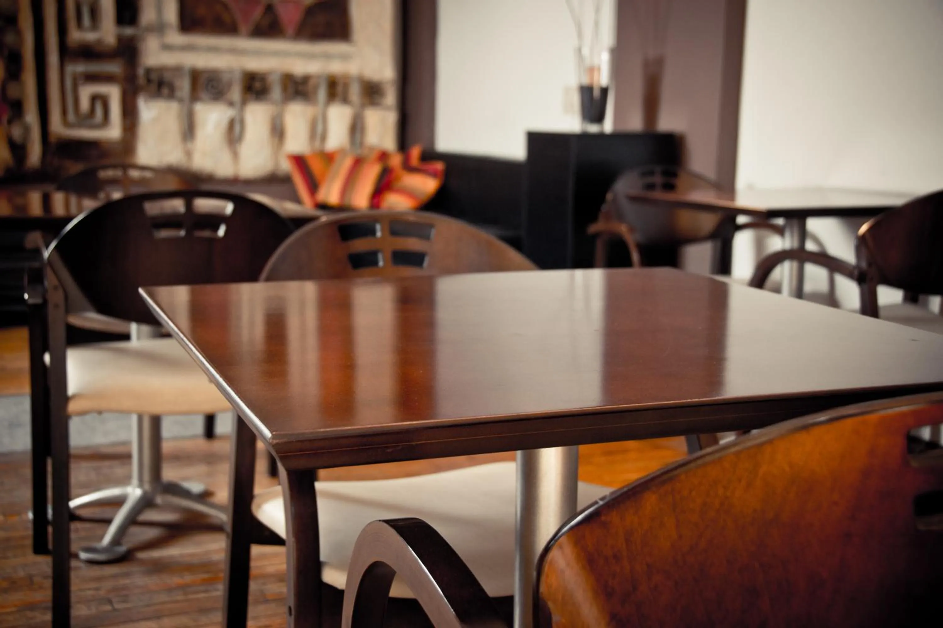 Restaurant/places to eat in Del Fundador