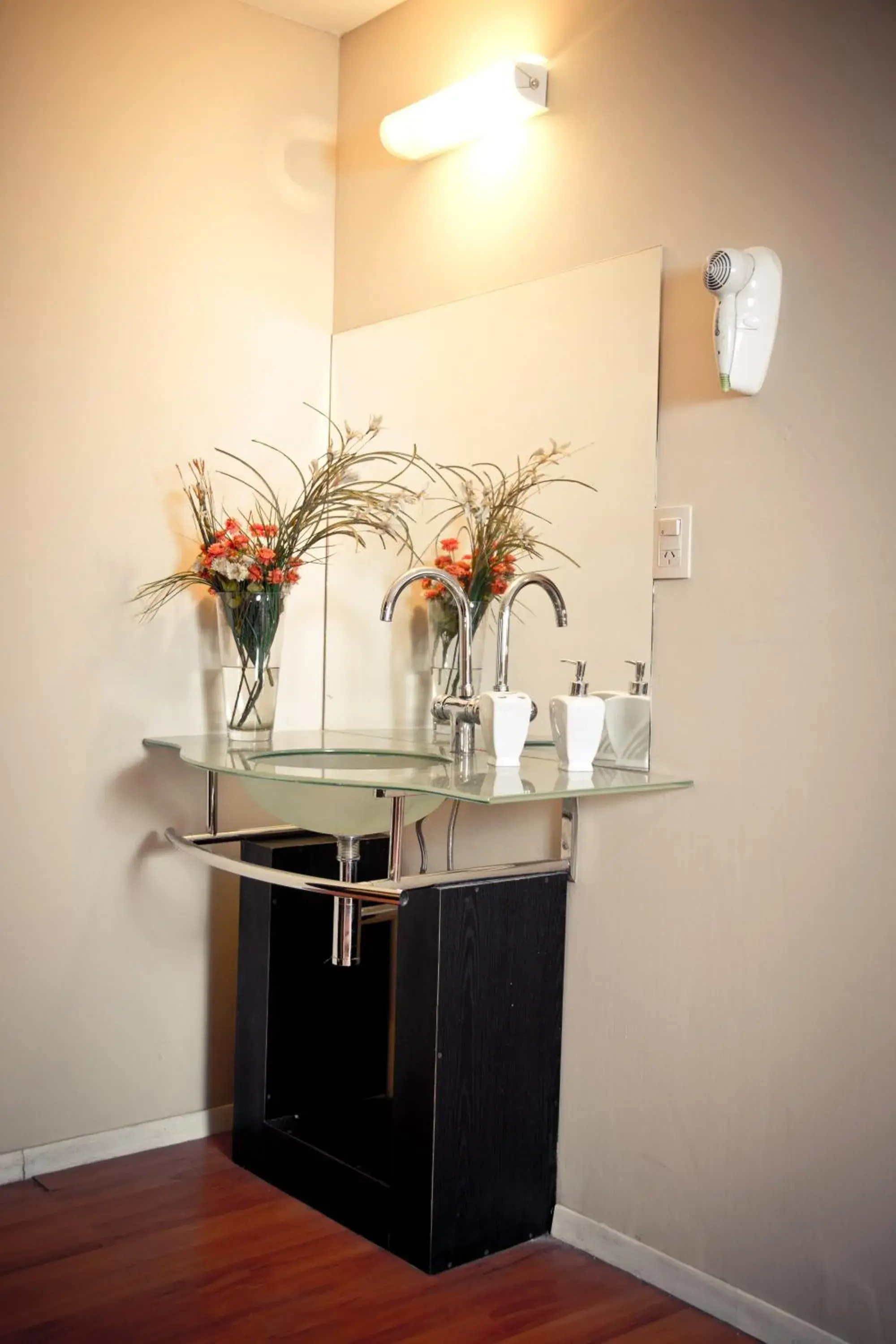 Bathroom in Del Fundador Bathroom in Del Fundador