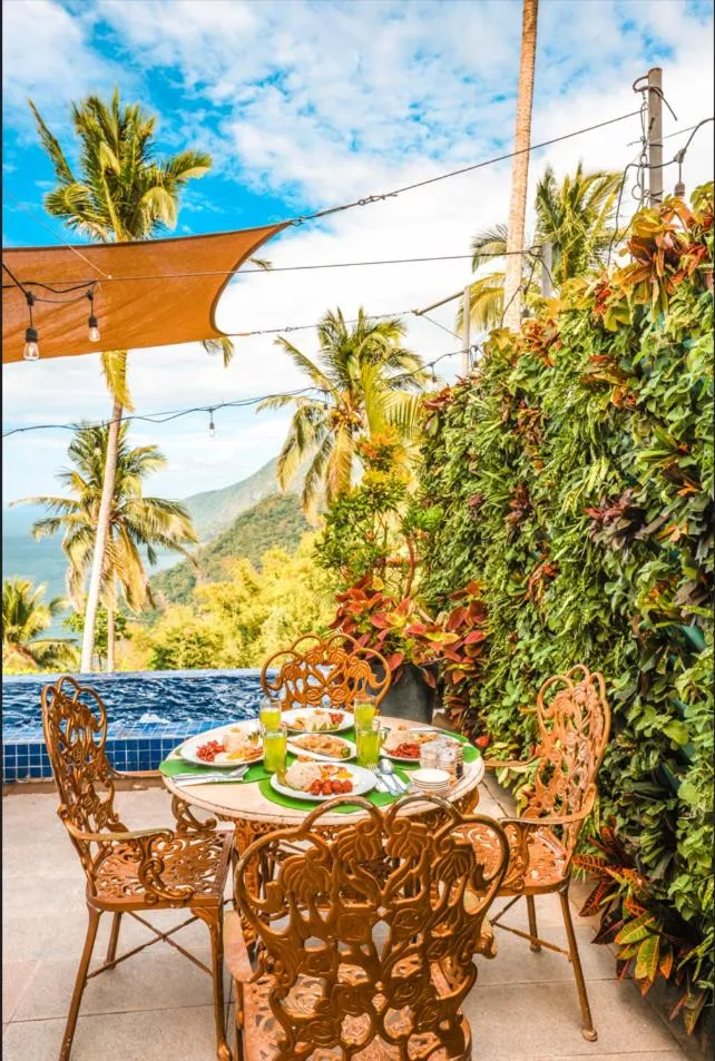 Garden in Noni's Resort