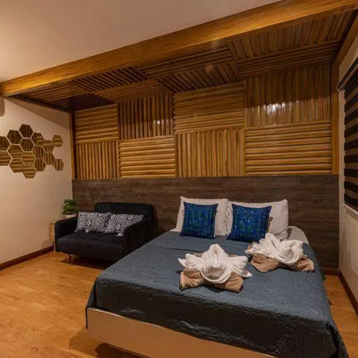 Bed in Noni's Resort