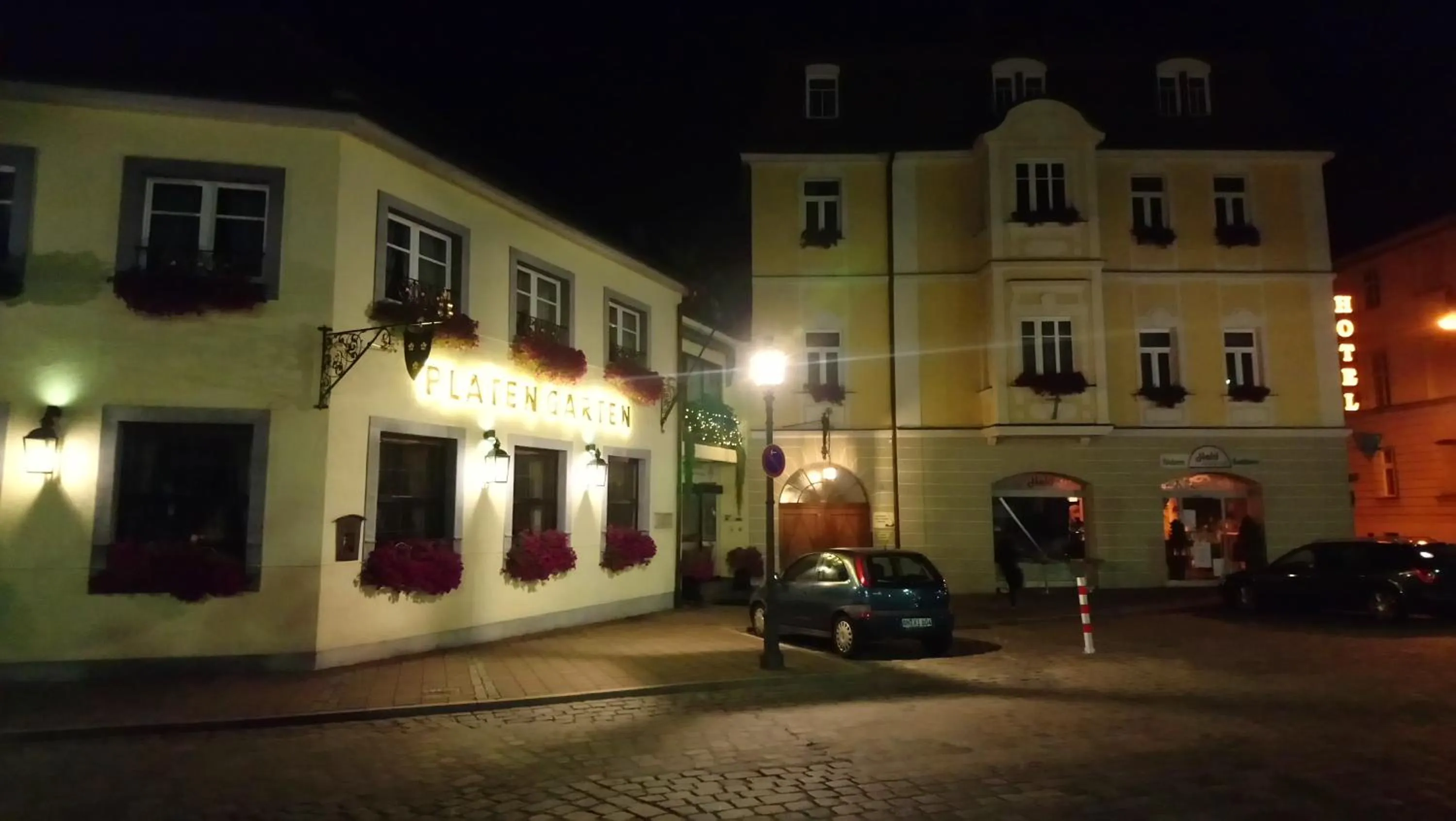 Facade/entrance in Der Platengarten
