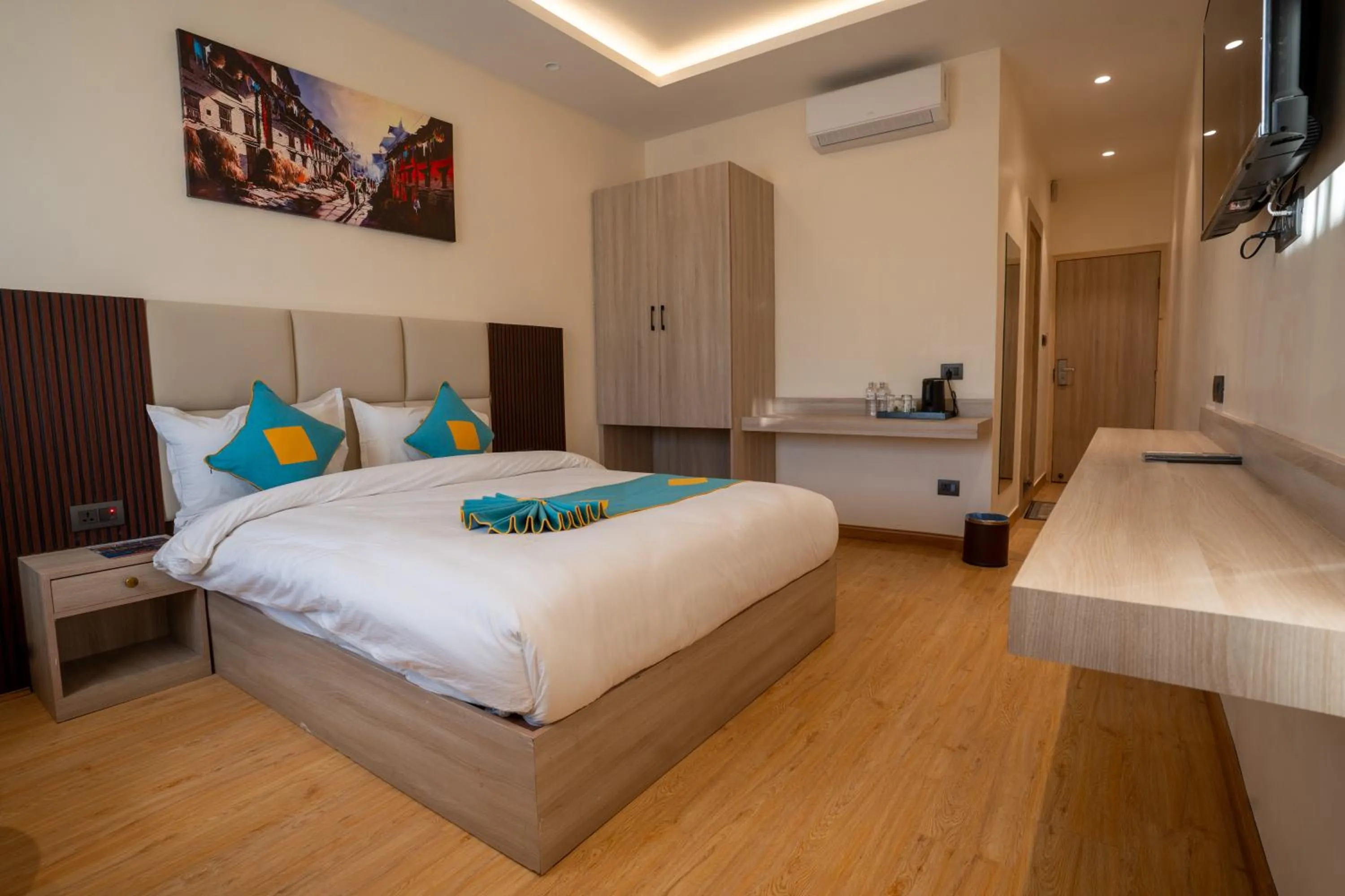 Hotel Crown Plaza