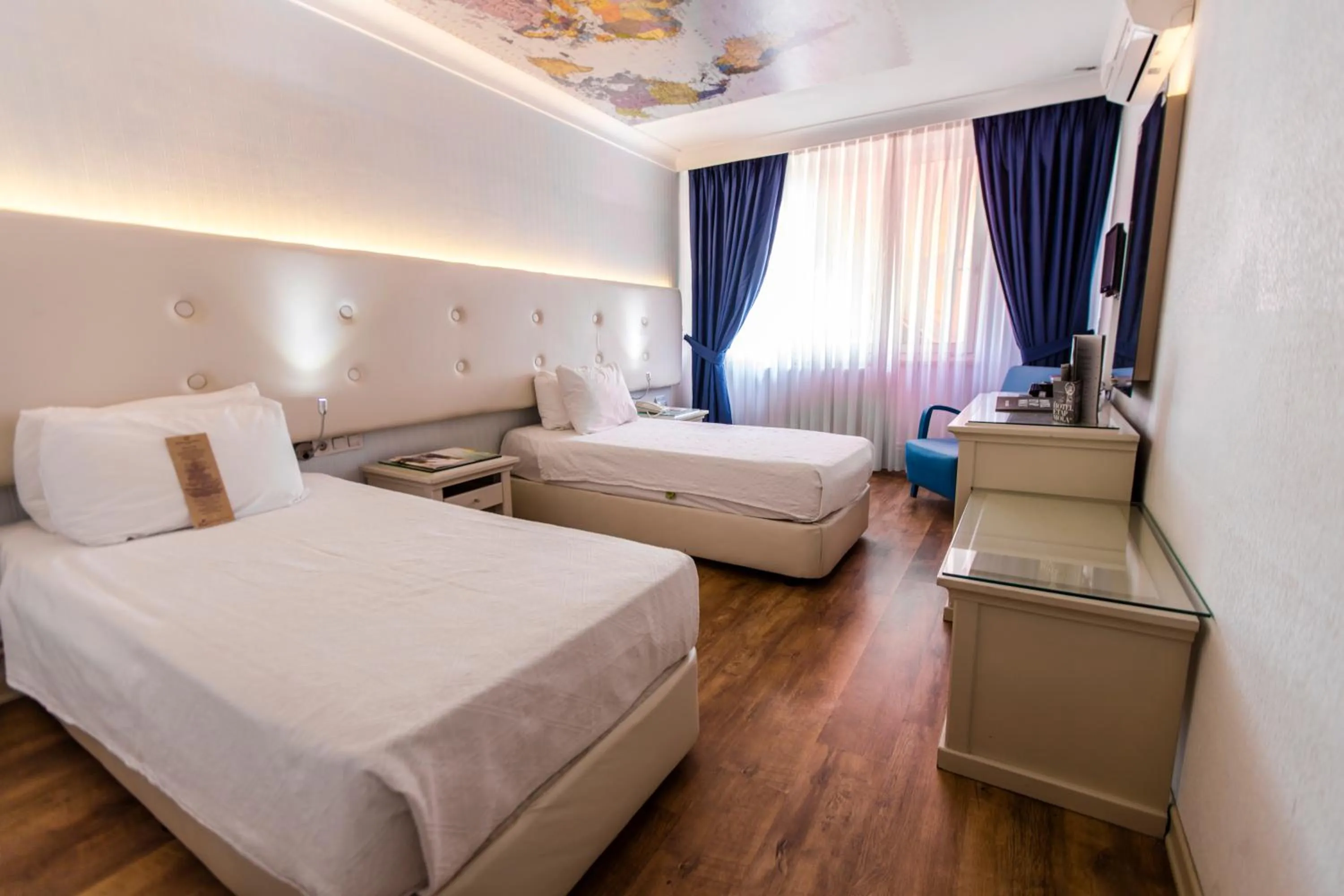Hotel Etap Mola