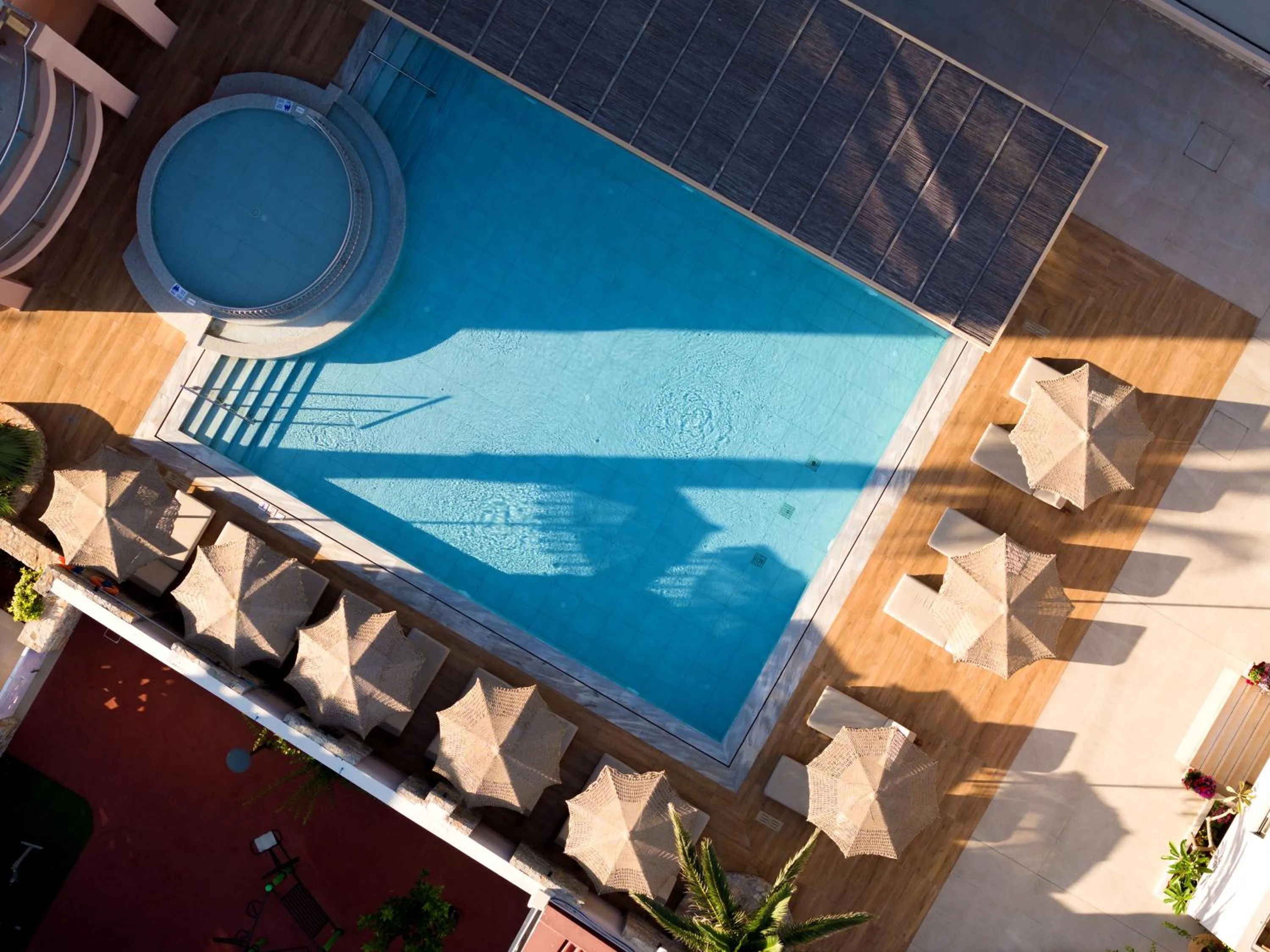 Swimming pool in High Beach Resort