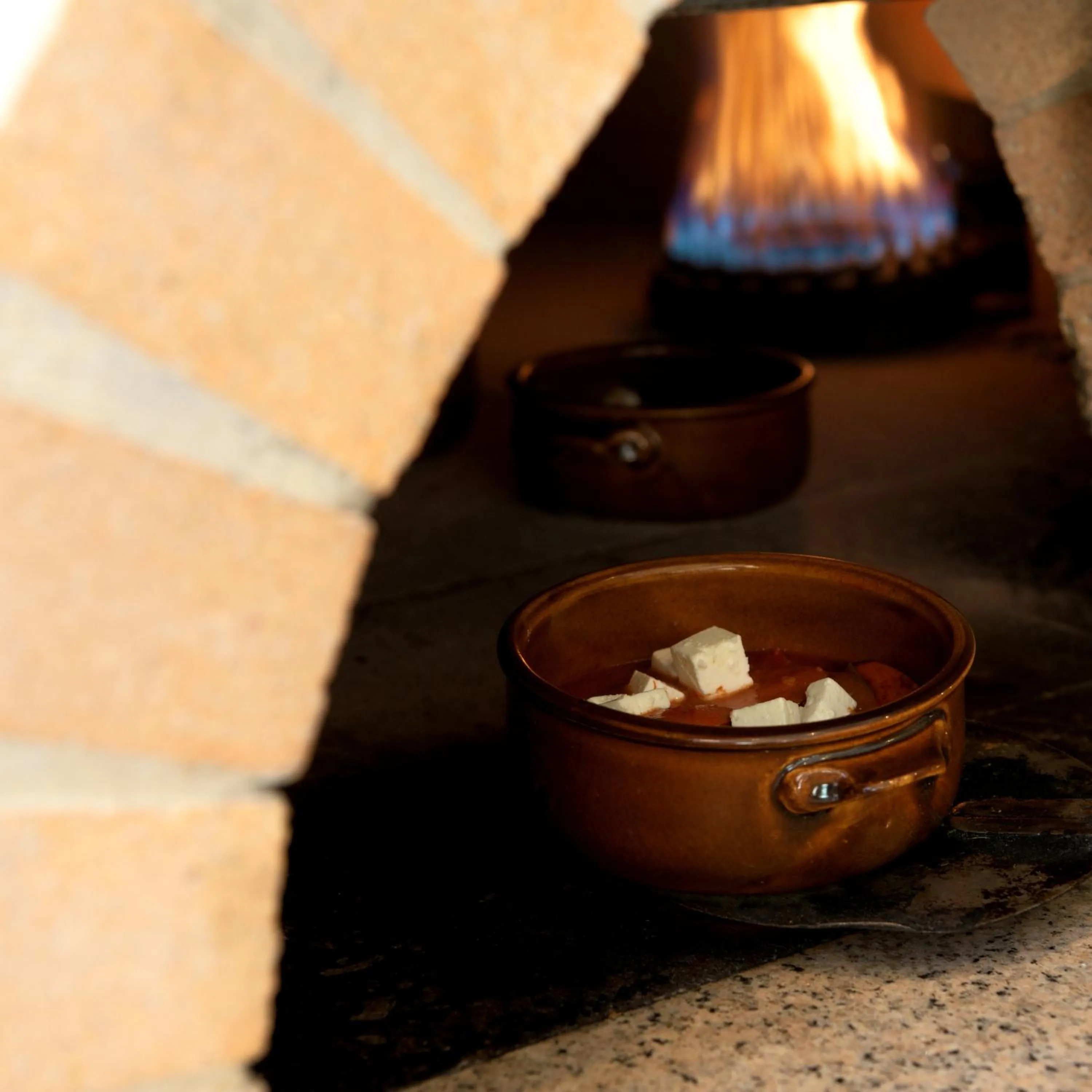 Restaurant/places to eat in High Beach Resort