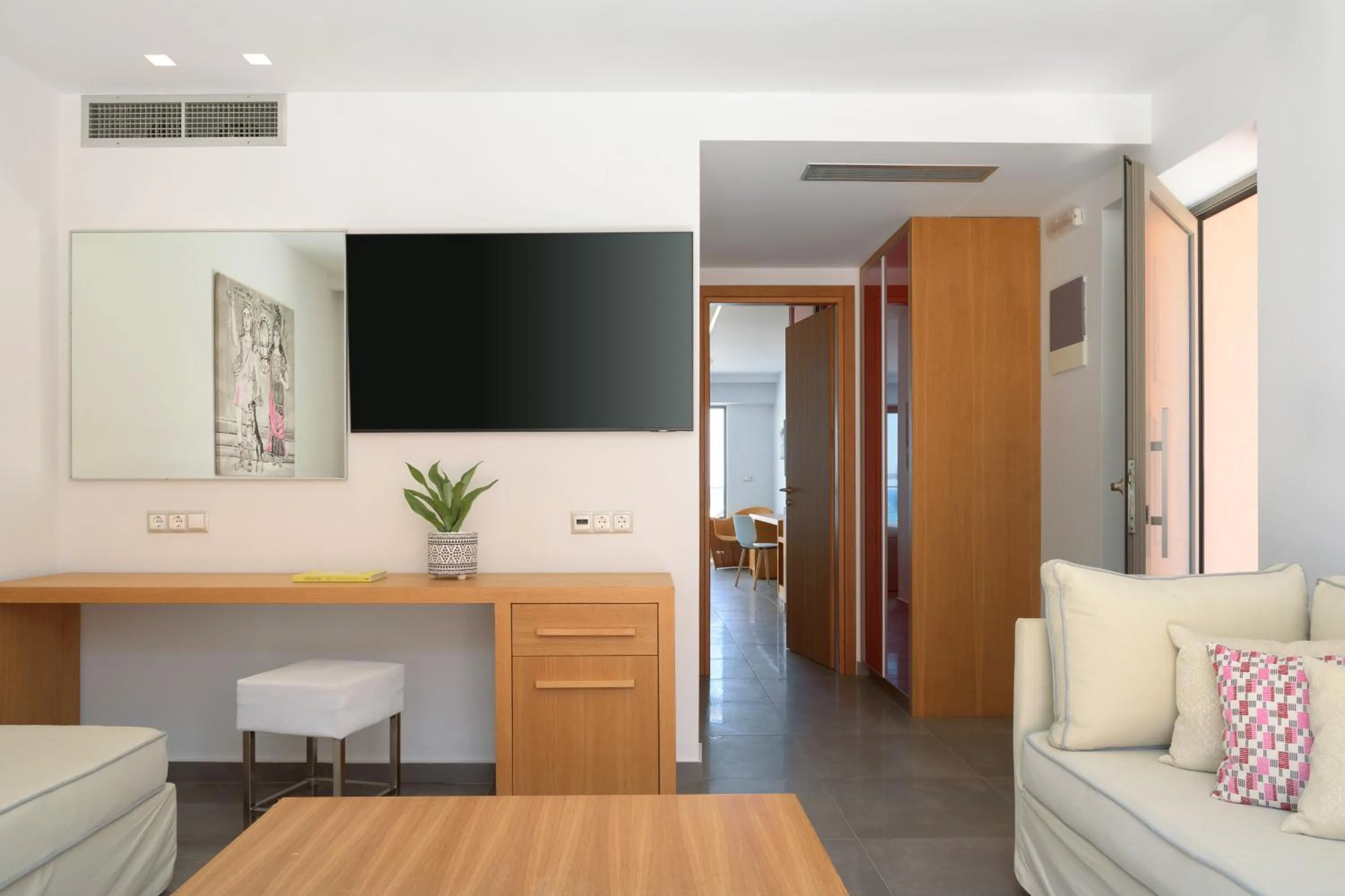 TV and multimedia in High Beach Resort