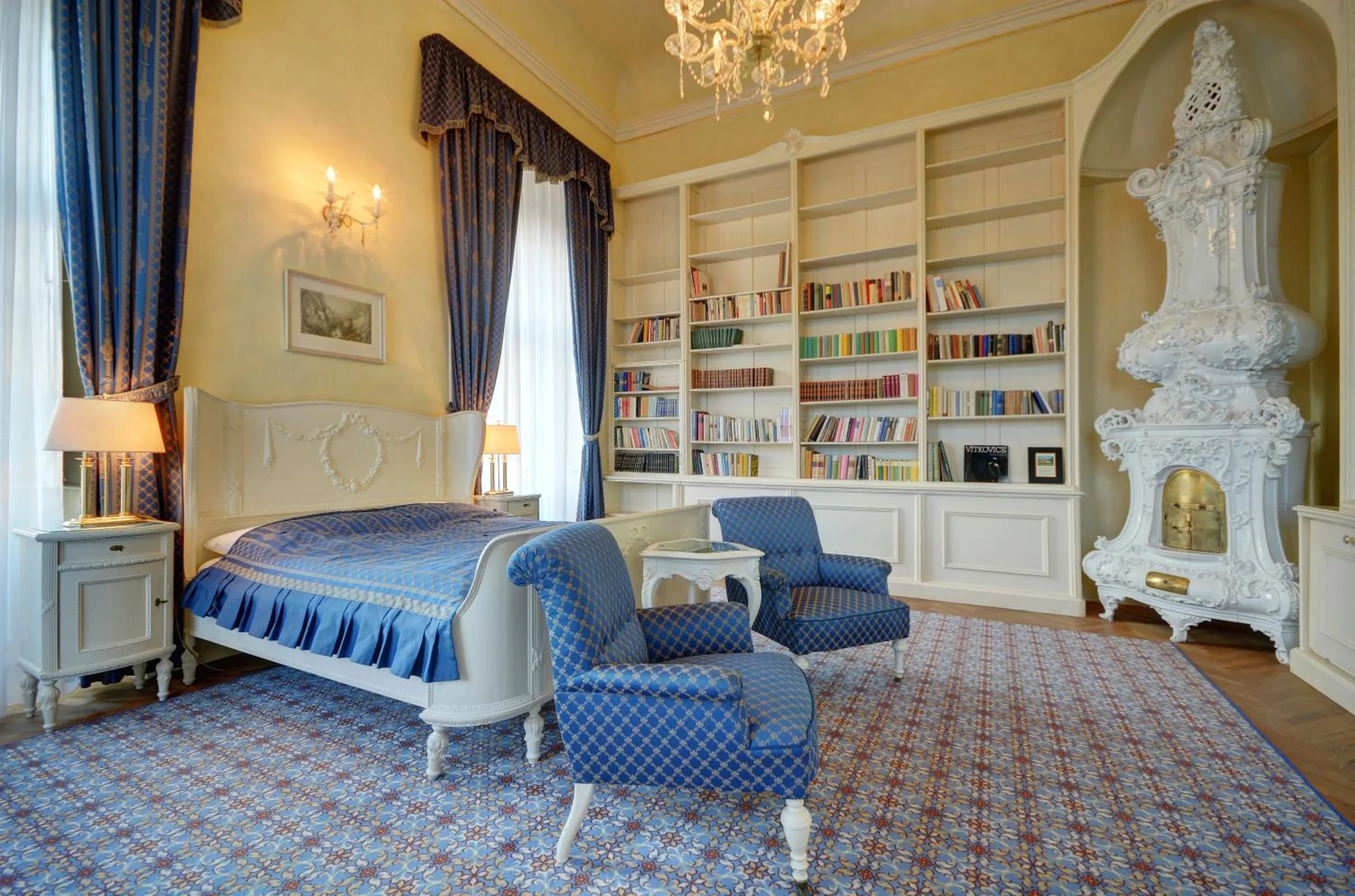 Library in Château Liblice