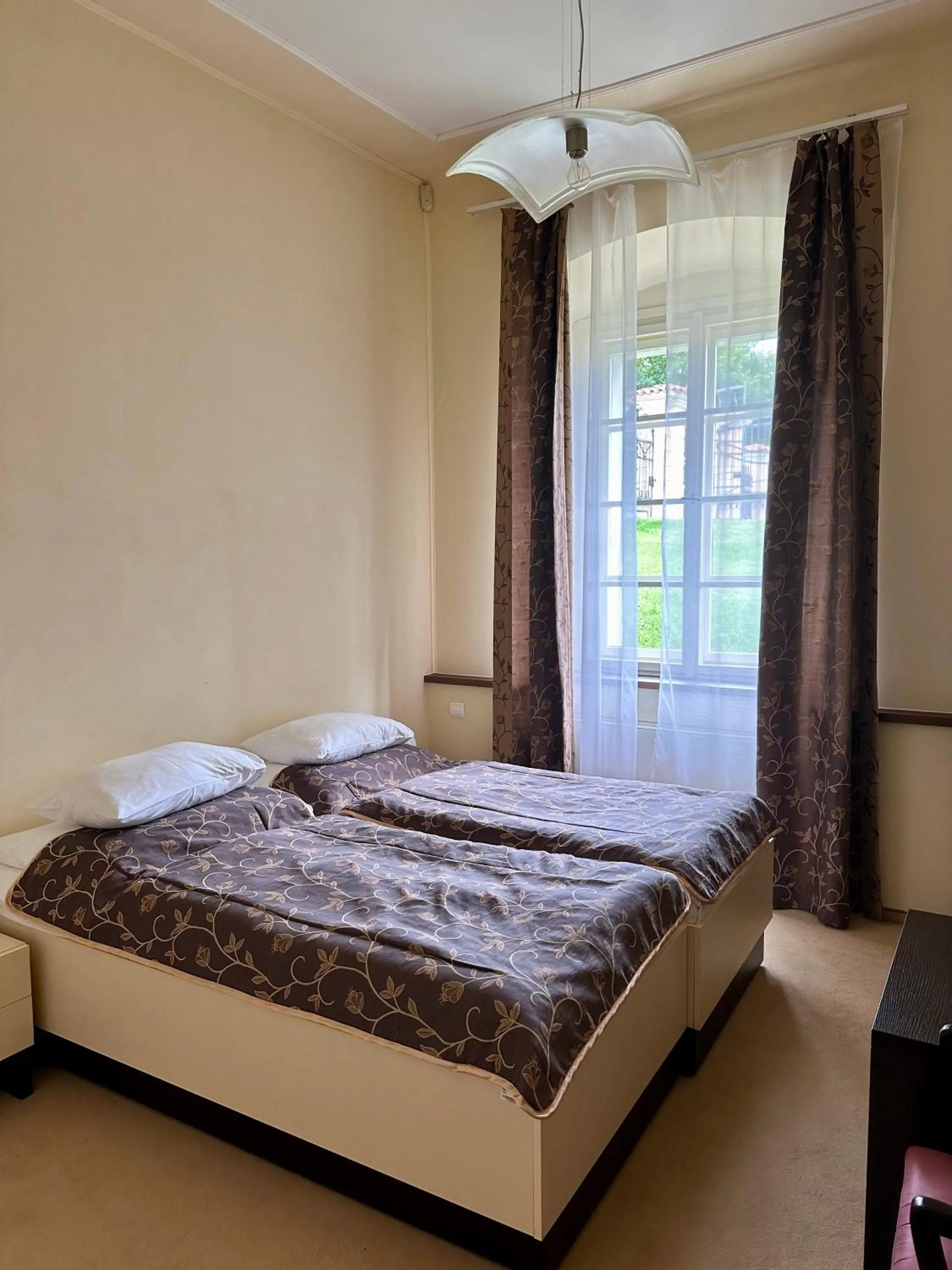 Bed in Château Liblice