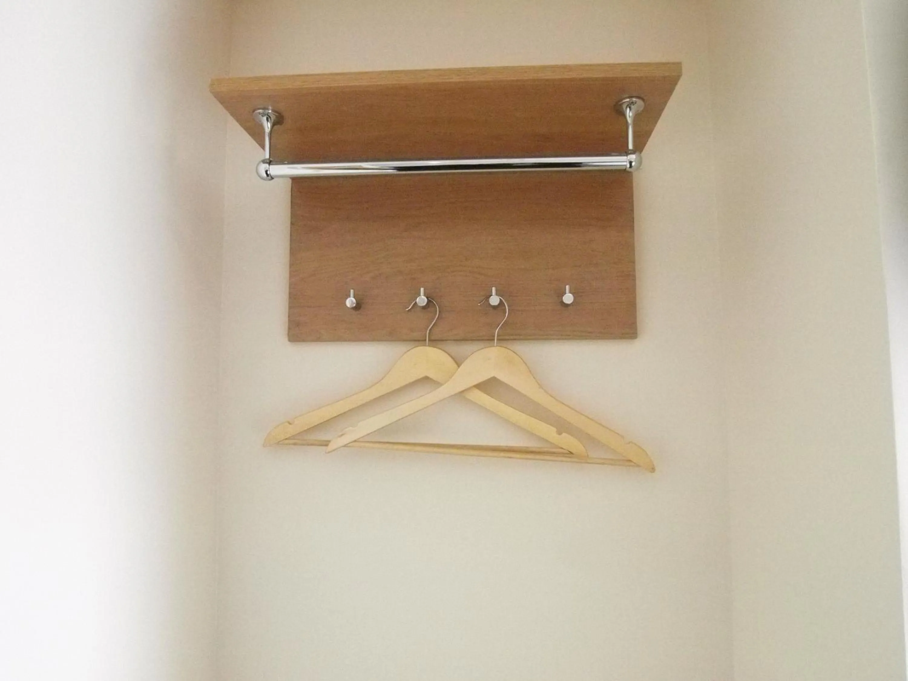 Area and facilities in Earls Court Garden Hotel