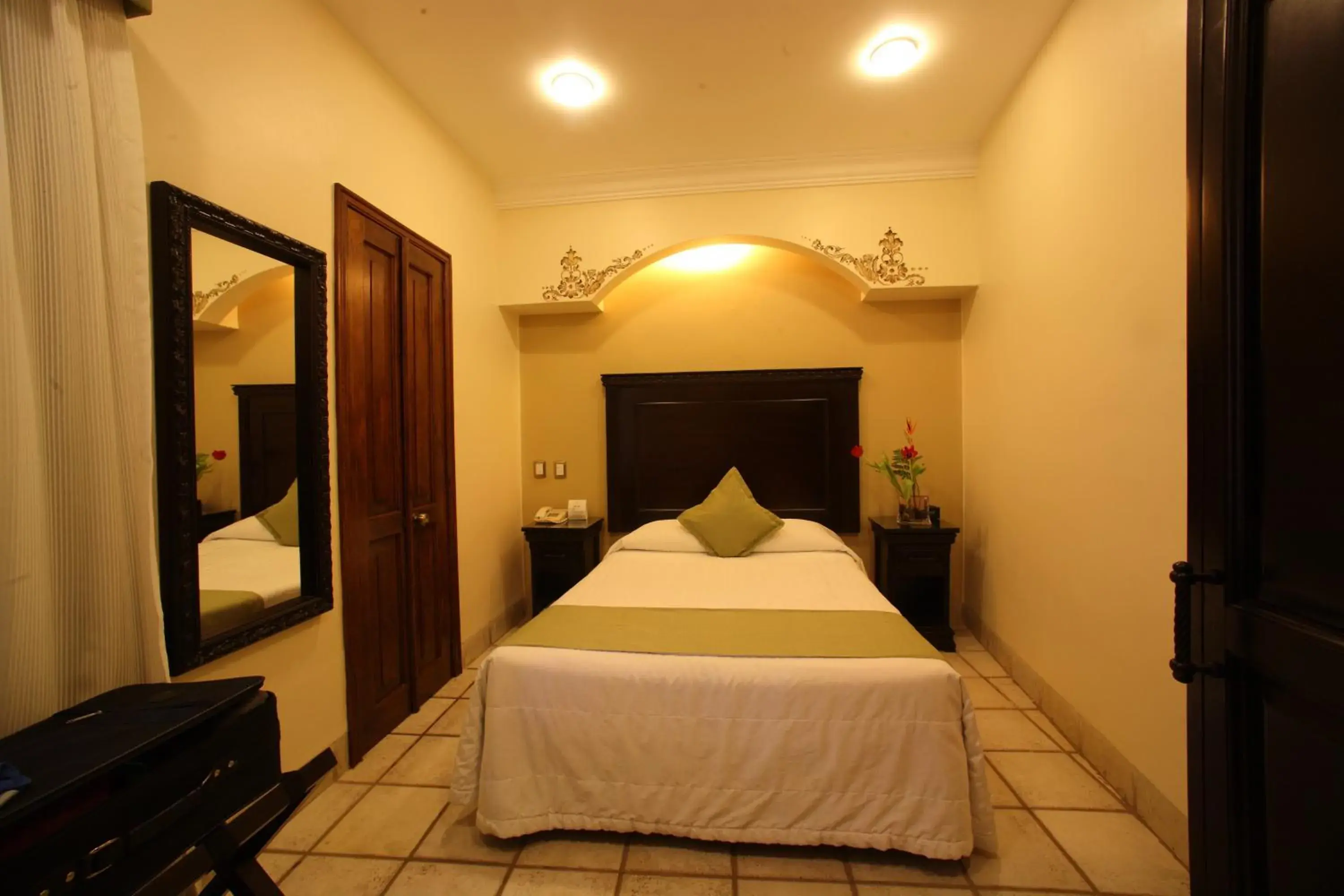 Double Room with One Double Bed in Hotel CasAntica Double Room with One Double Bed in Hotel CasAntica
