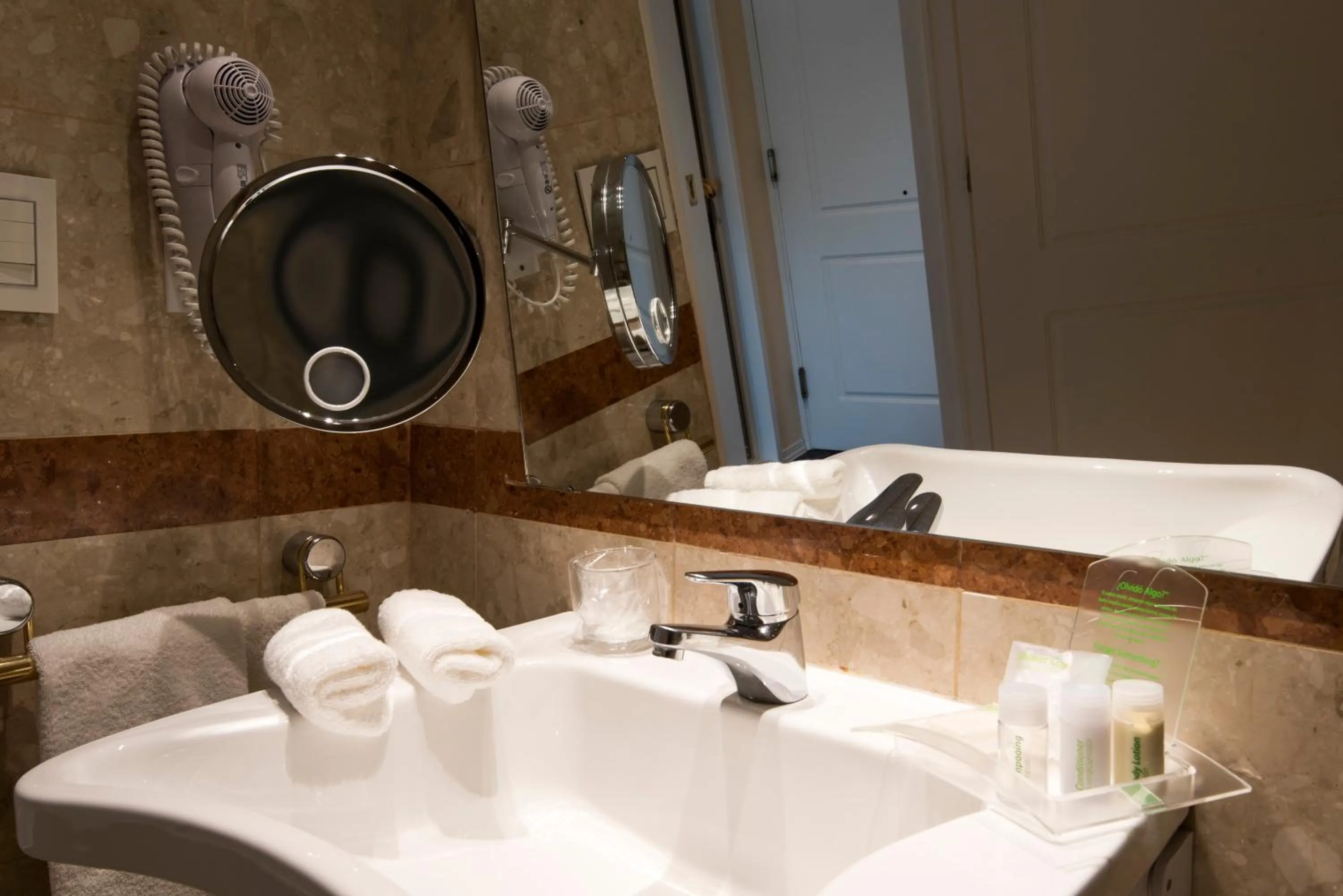 Holiday Inn Cordoba by IHG