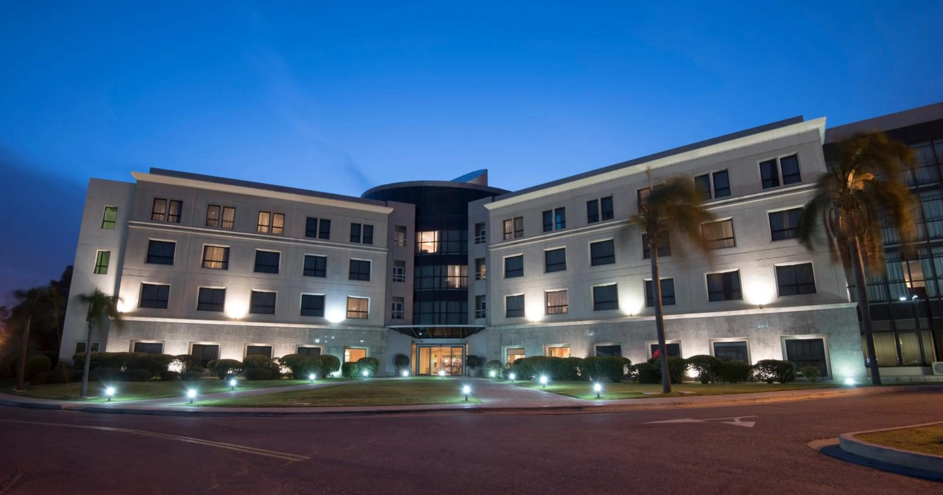 Property building in Holiday Inn Cordoba by IHG