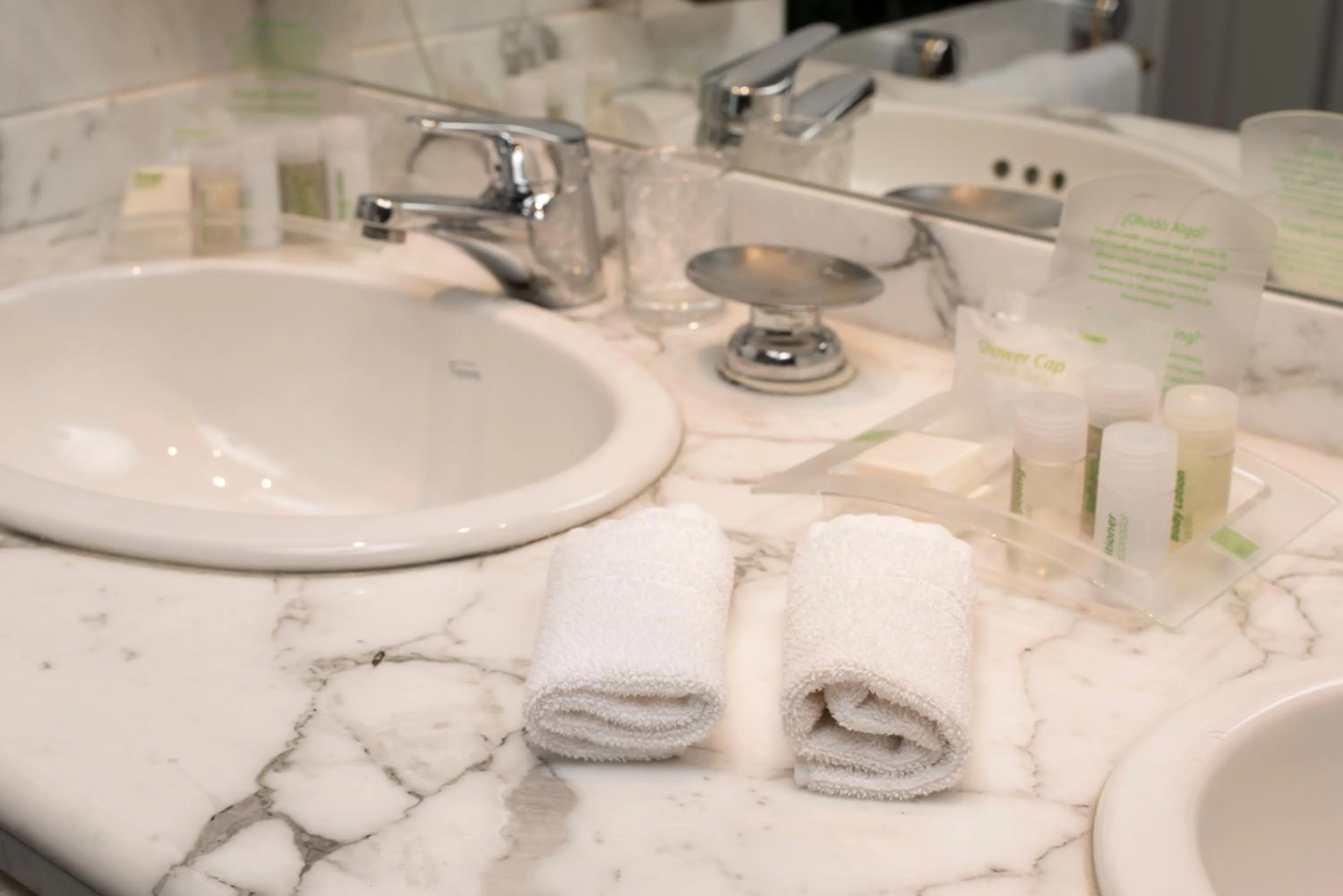 Photo of the whole room in Holiday Inn Cordoba by IHG