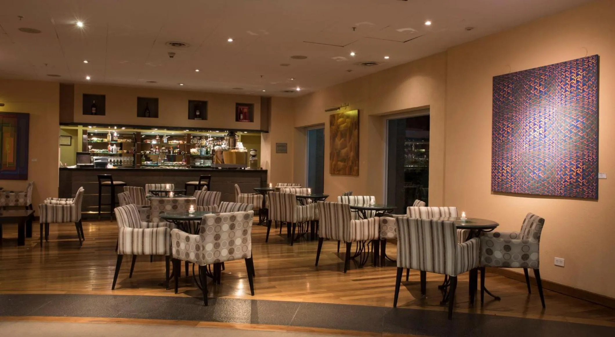 Lounge or bar in Holiday Inn Cordoba by IHG