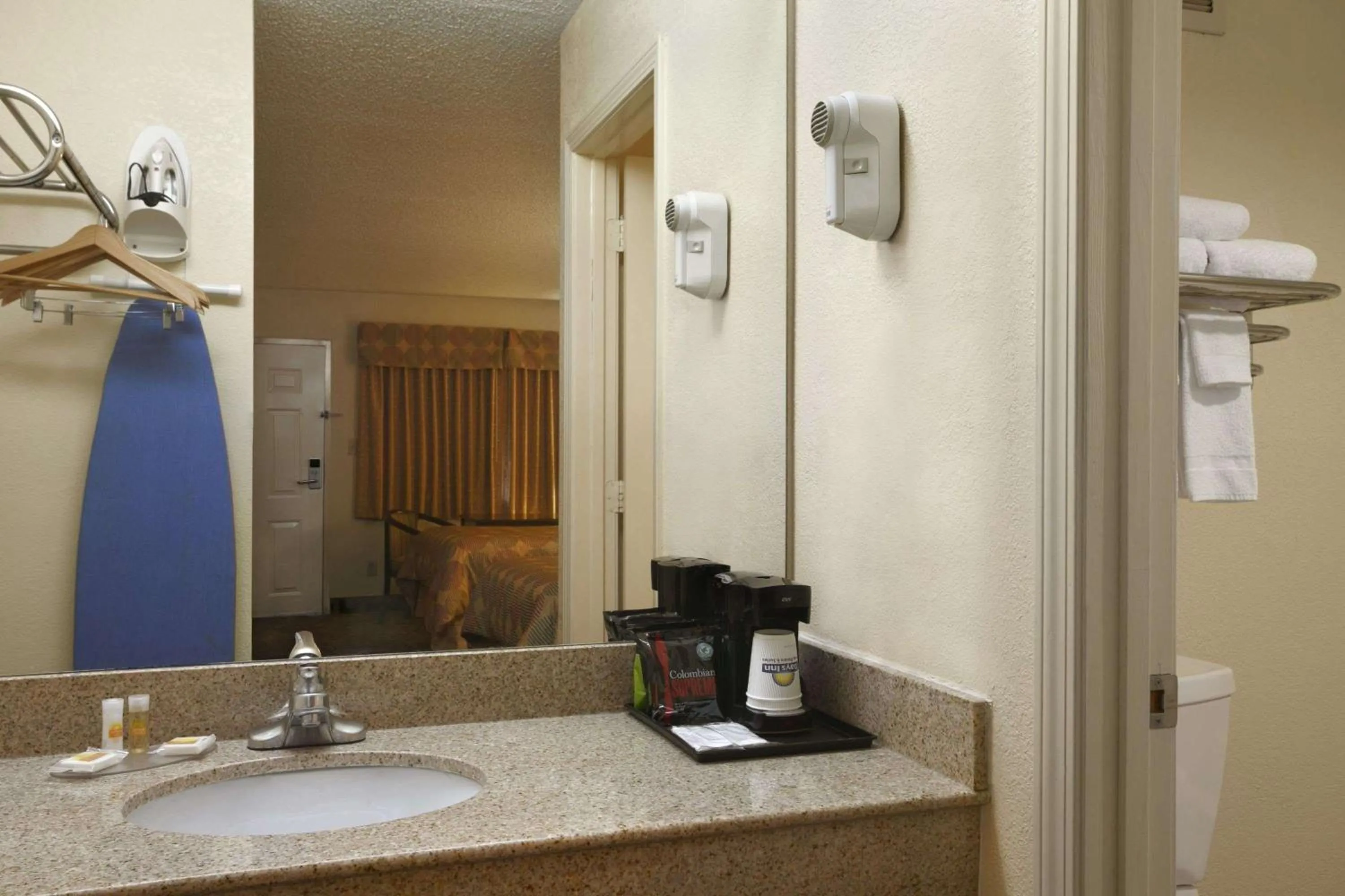 Bathroom in Days Inn by Wyndham Airport Nashville East