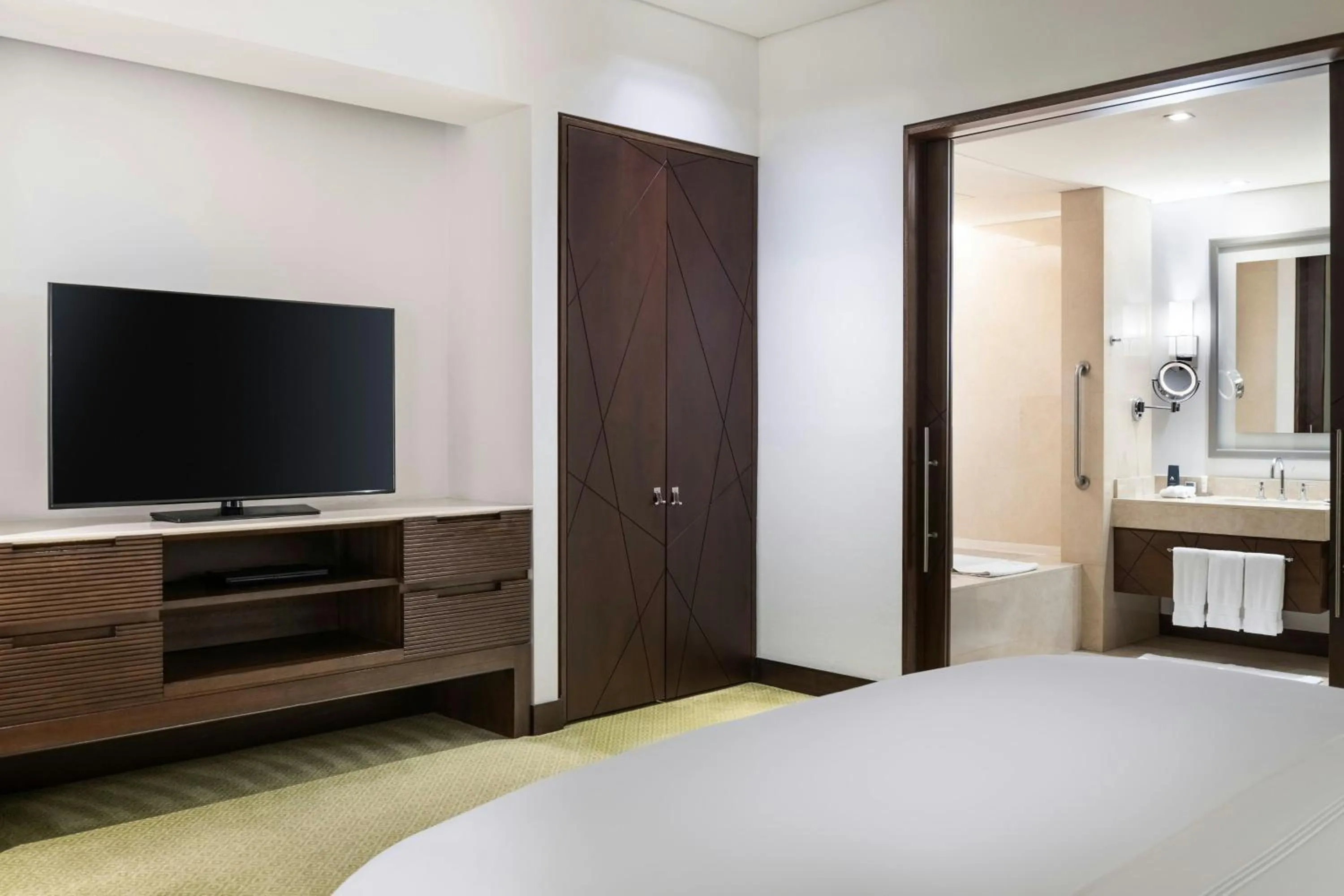 Bedroom, Bed in Bogotá Marriott Hotel