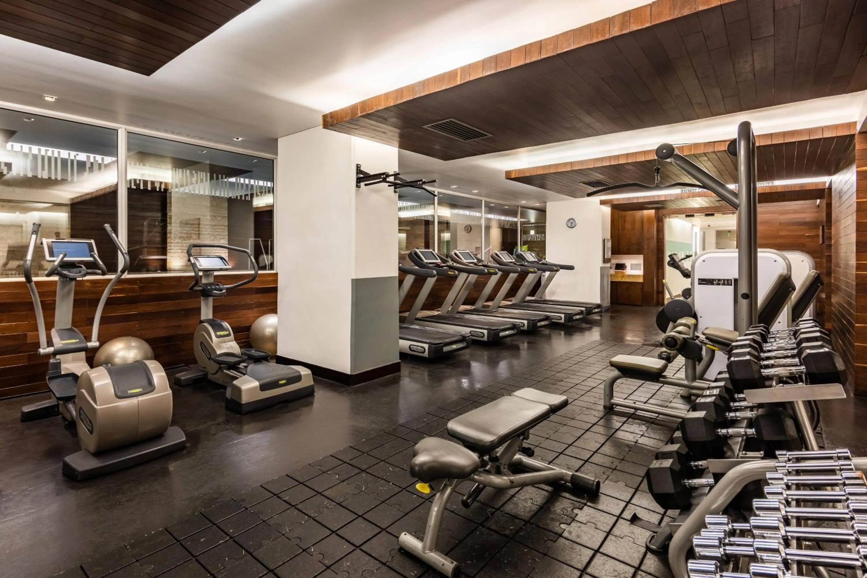 Fitness centre/facilities in Bogotá Marriott Hotel