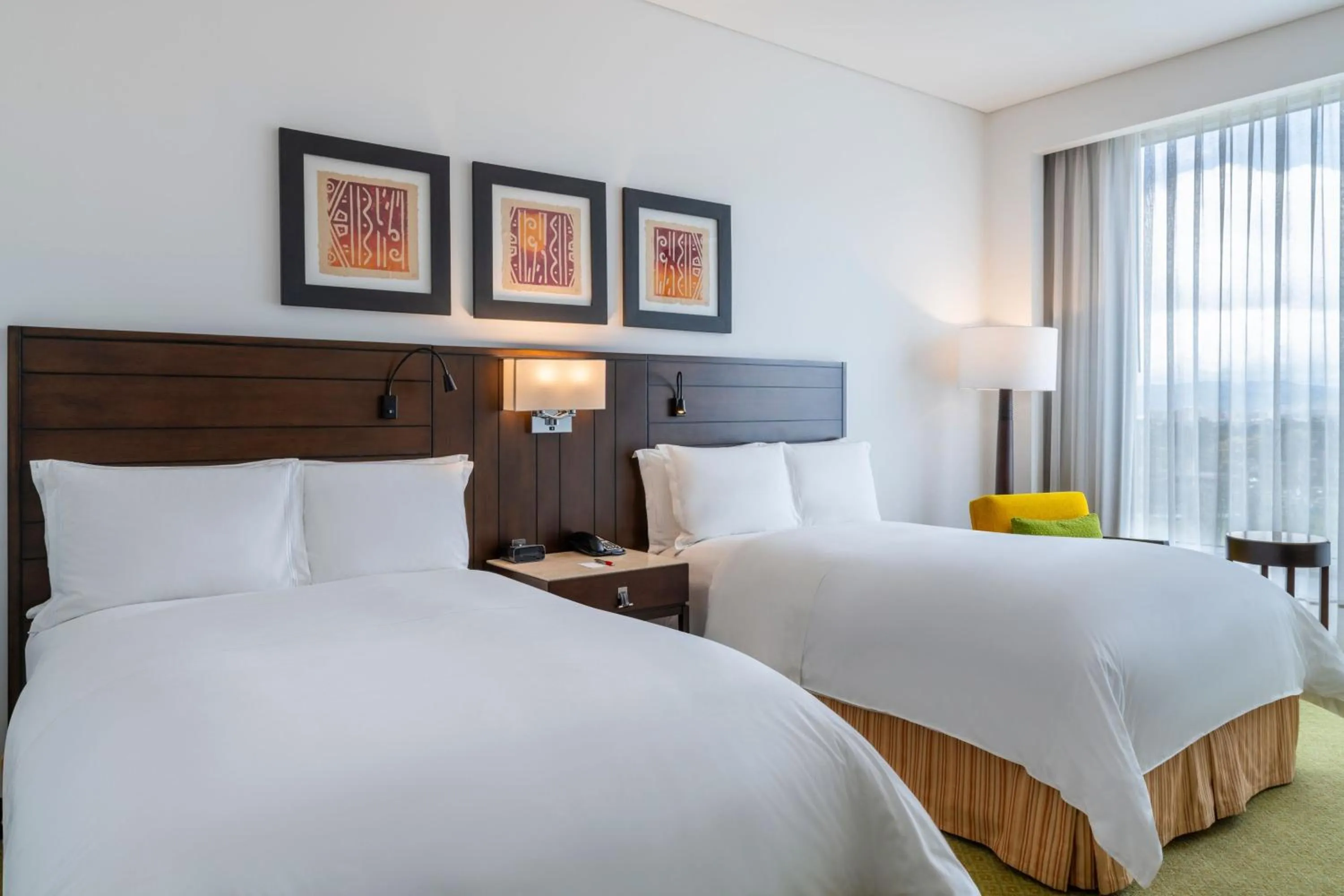 Photo of the whole room, Bed in Bogotá Marriott Hotel