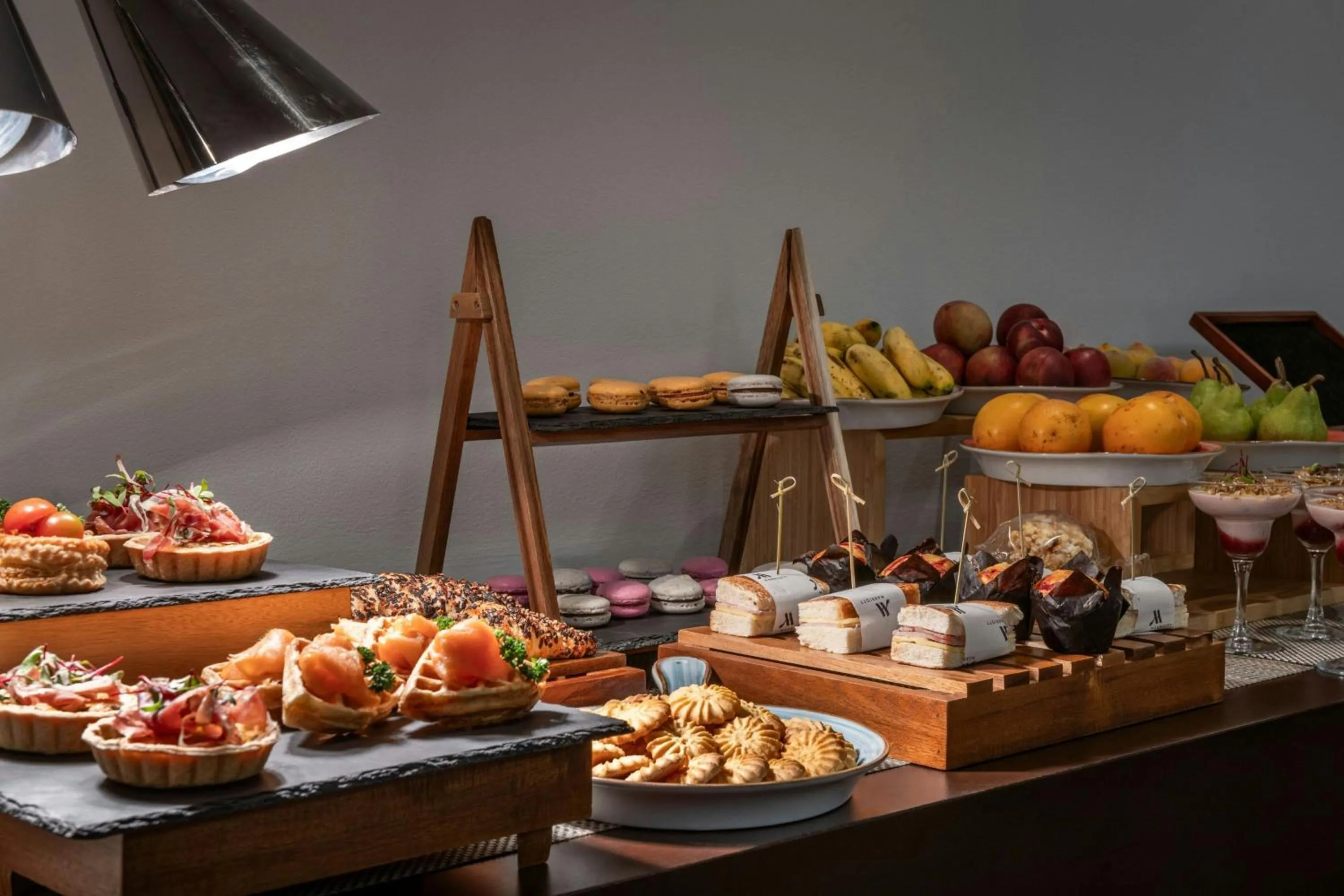 Restaurant/places to eat in Bogotá Marriott Hotel