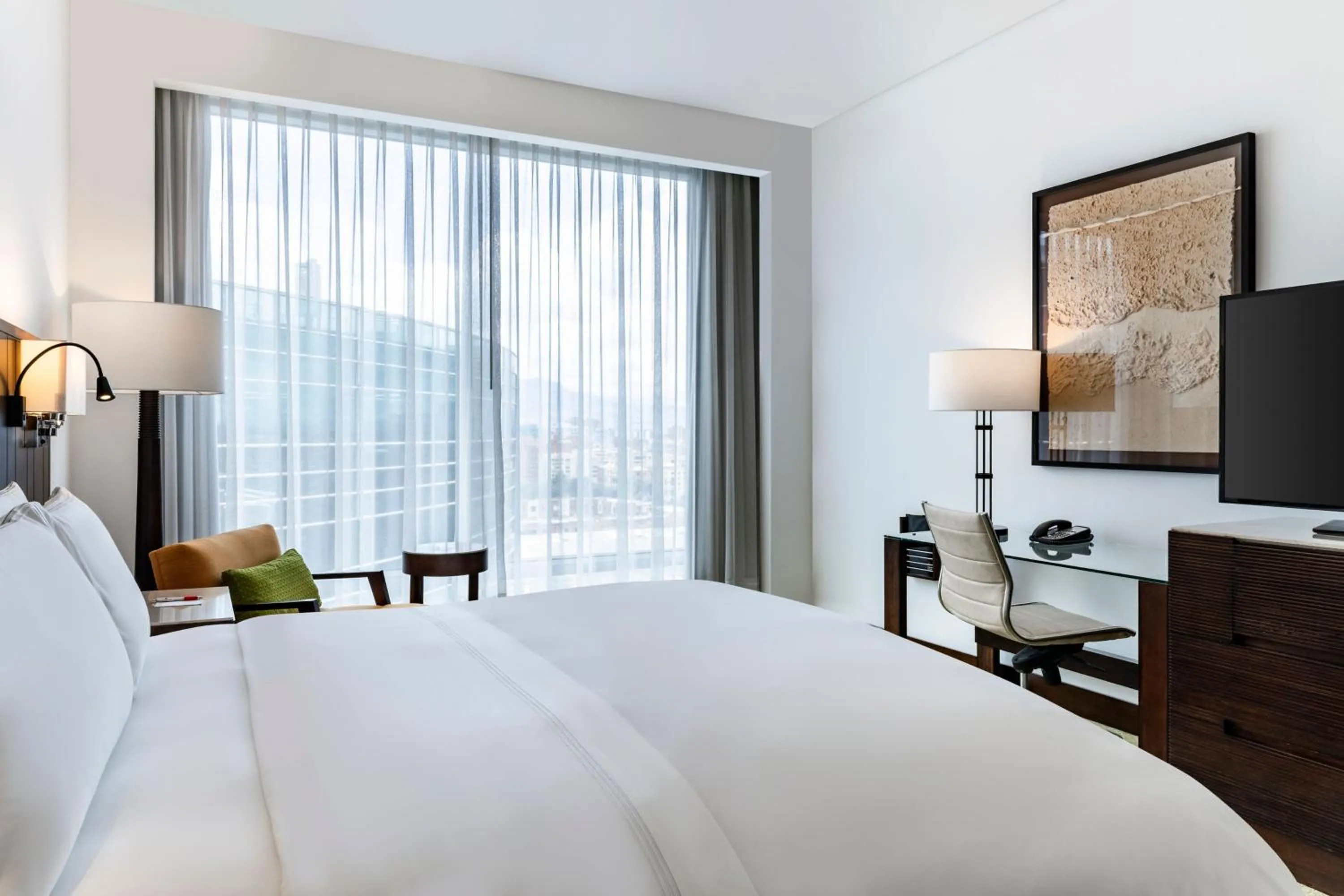 Photo of the whole room, Bed in Bogotá Marriott Hotel