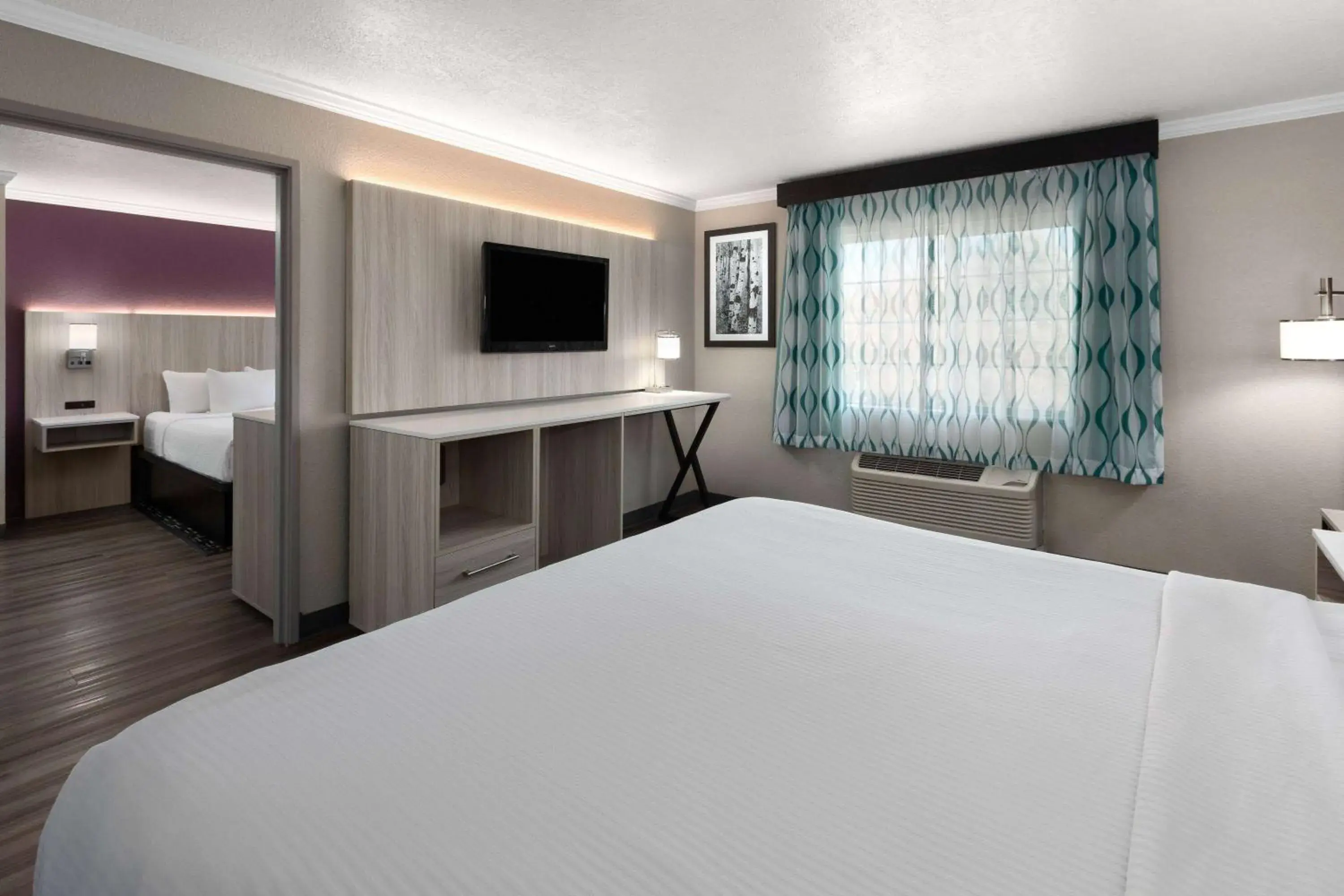 2 King Beds, Two-Room Suite, Non-Smoking in La Quinta by Wyndham North Orem 2 King Beds, Two-Room Suite, Non-Smoking in La Quinta by Wyndham North Orem