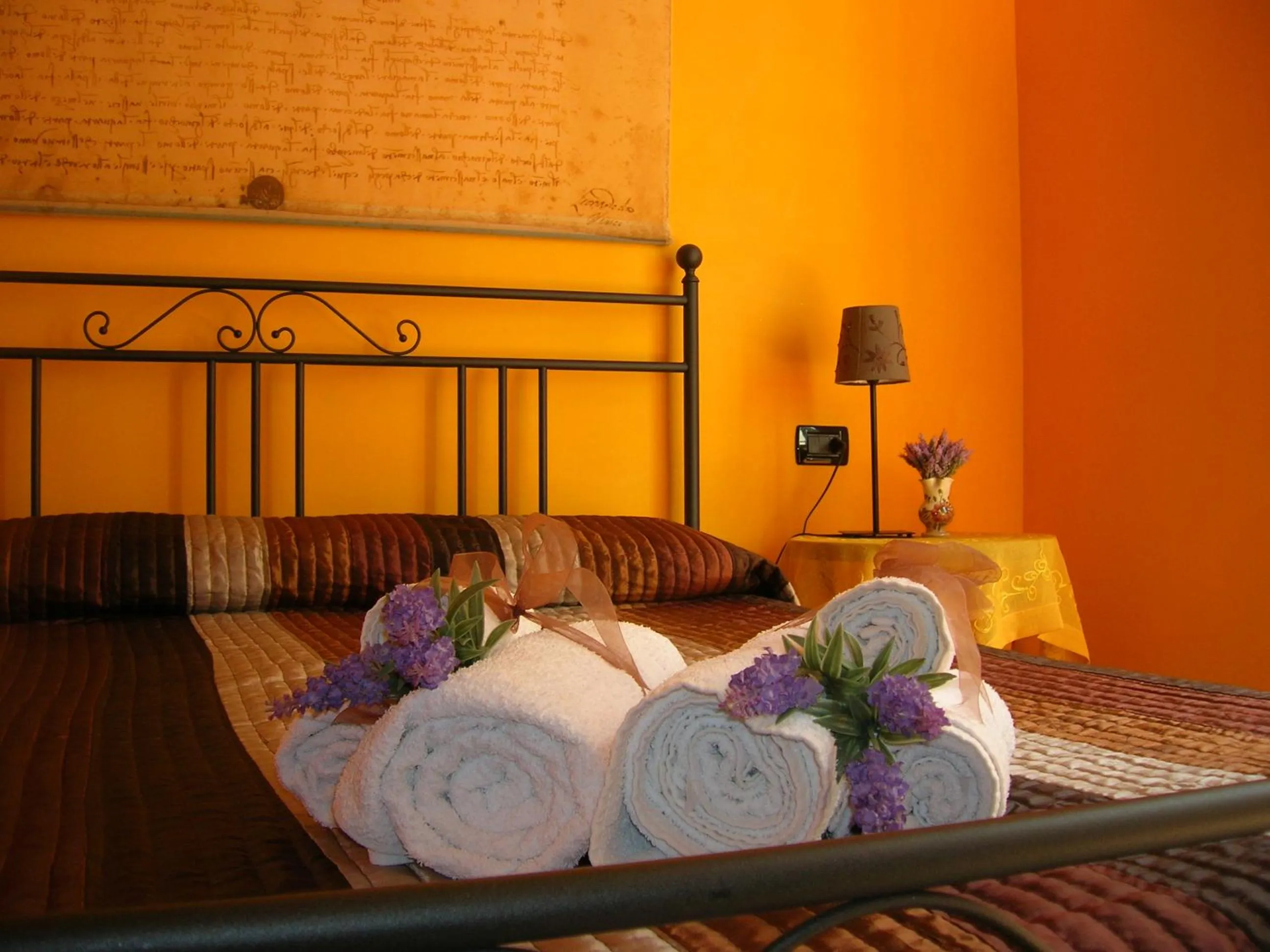 Decorative detail in Ghiro Ghiotto