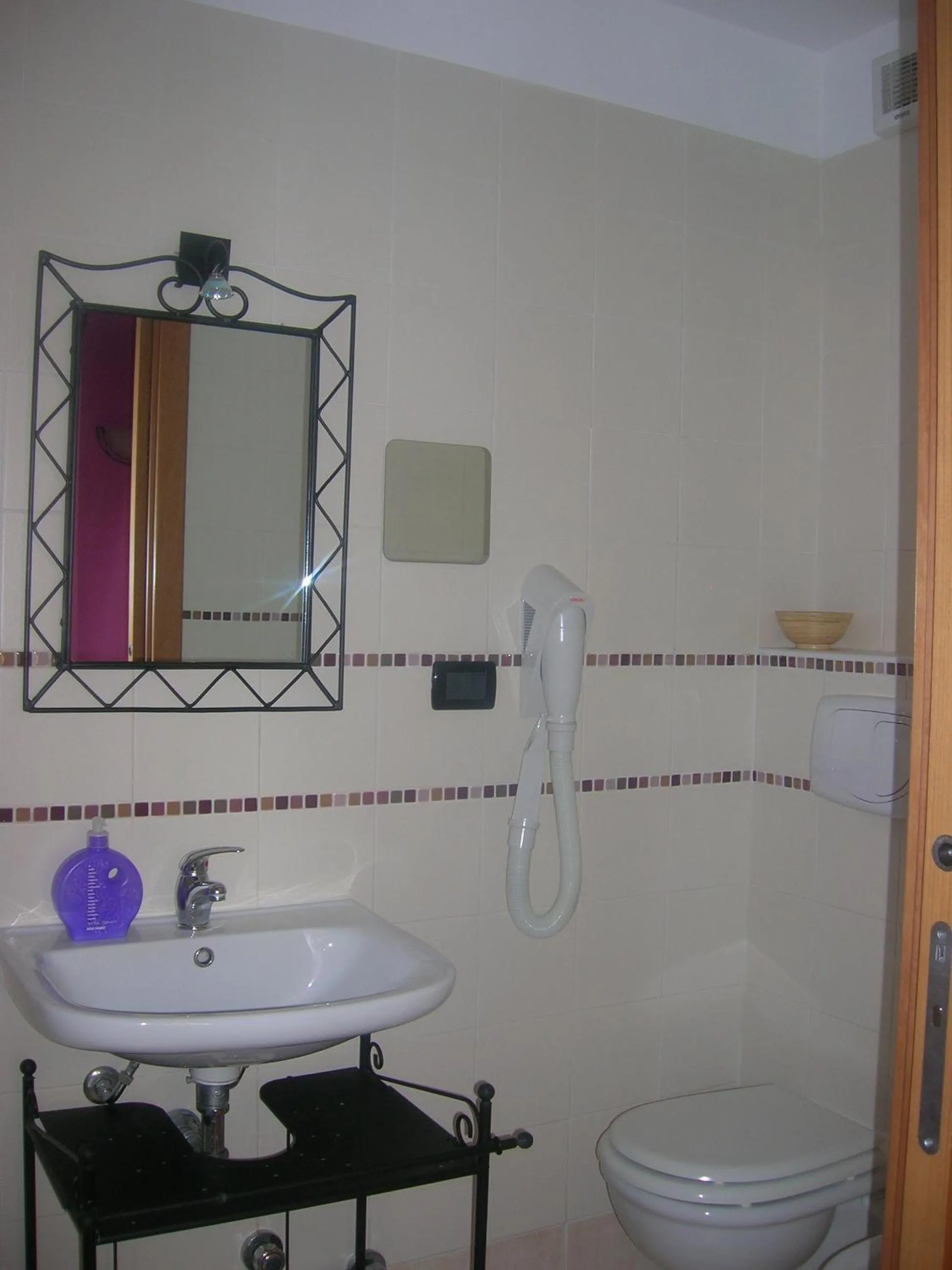 Bathroom in Ghiro Ghiotto