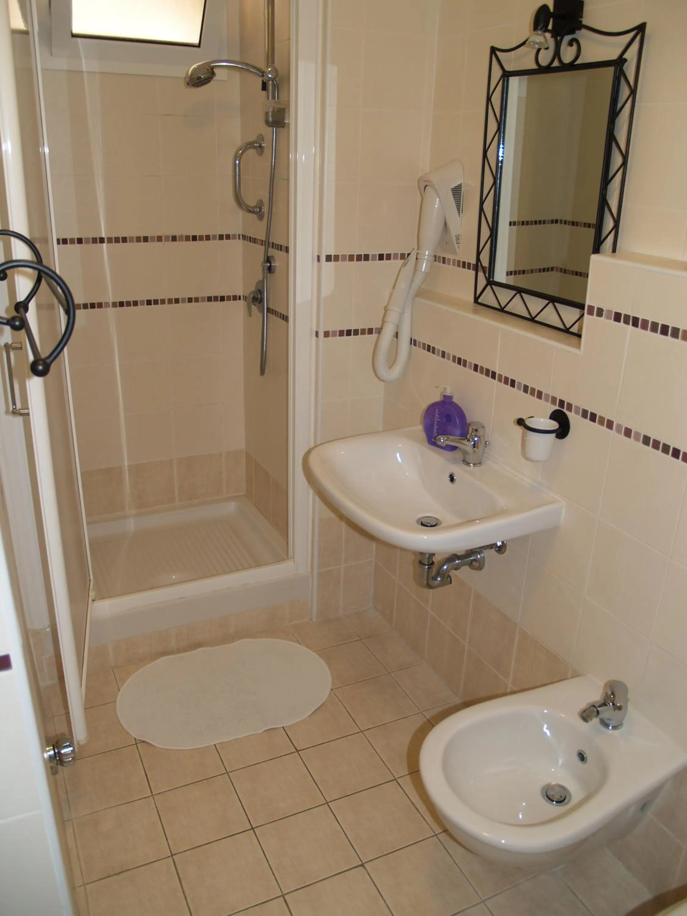 Bathroom in Ghiro Ghiotto