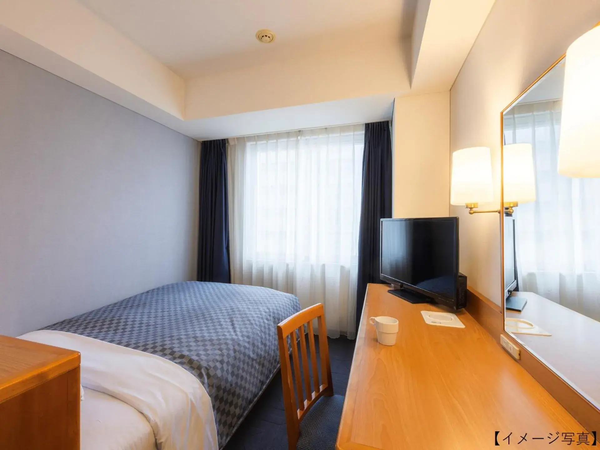 Photo of the whole room, Bed in Yokohama Sakuragicho Washington Hotel Photo of the whole room, Bed in Yokohama Sakuragicho Washington Hotel